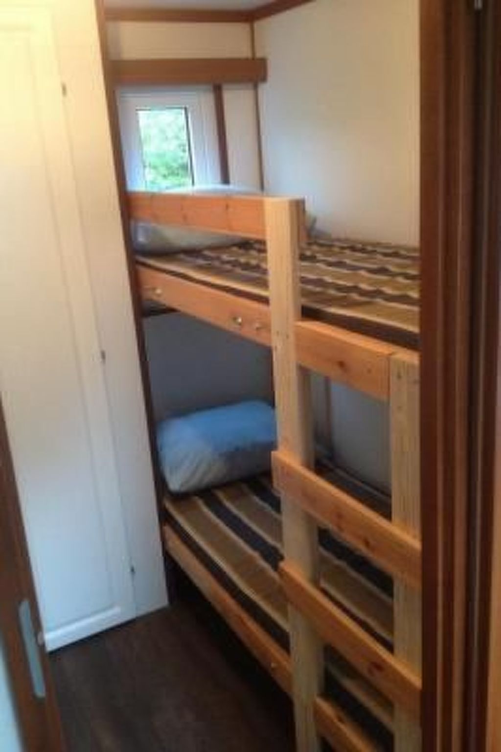 Strandnahes Chalet mit überdachter Veranda-Binnen