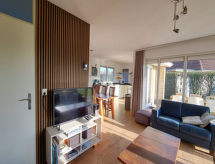Vrijstaande luxe bungalow aan golfbaan en meer in Friesland - thumbnail 6