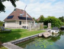 Vrijstaande bungalow aan water op Bungalowpark It Wiid, 8 pers. - thumbnail 1