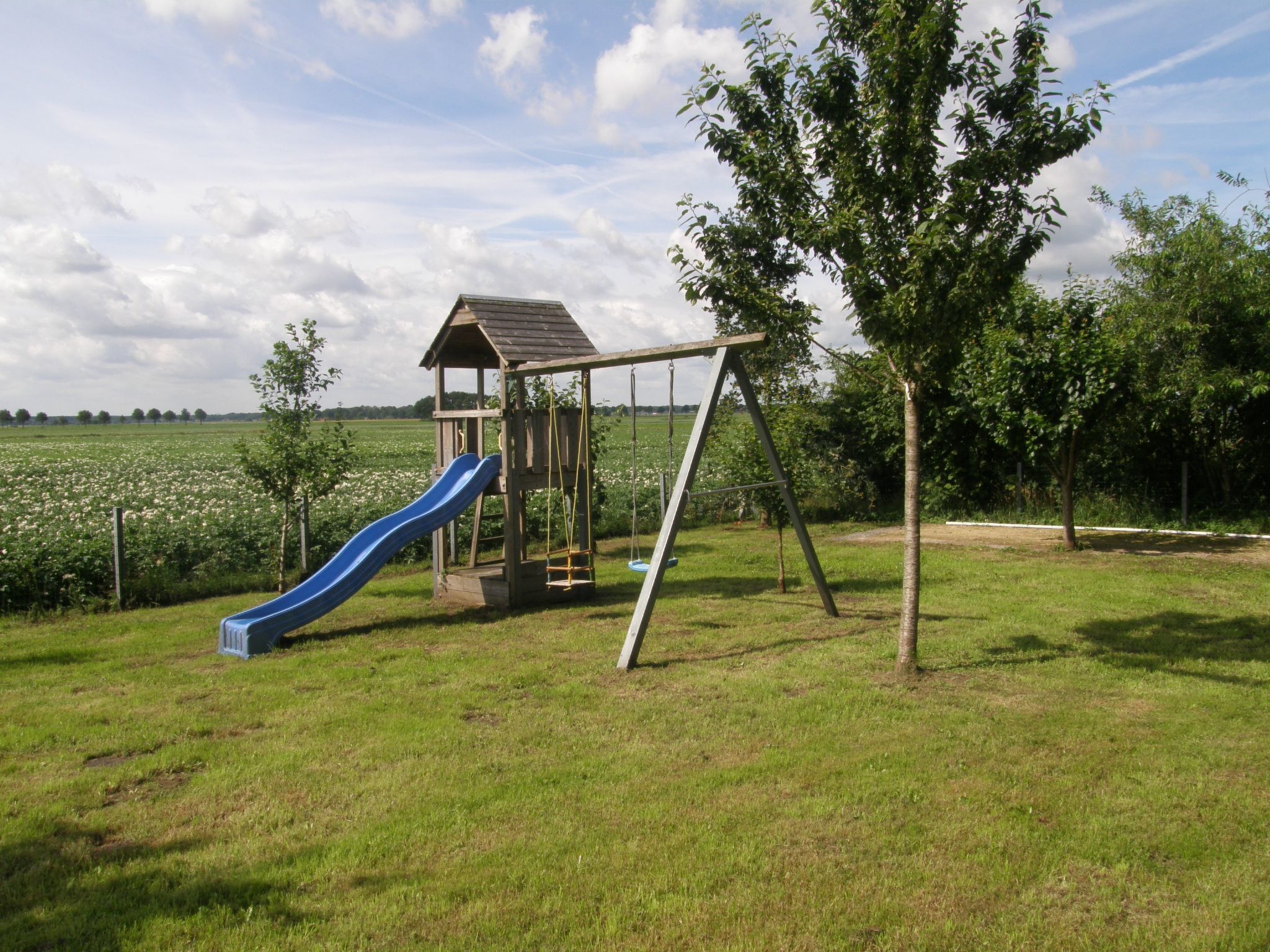 Urlaub wie früher auf einem Bauernhof mit dem Komfort von heute.-Binnen