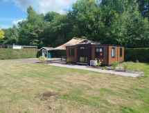 Luxe vakantiehuis aan golfbaan in Drents bosgebied bij Borger - thumbnail 1