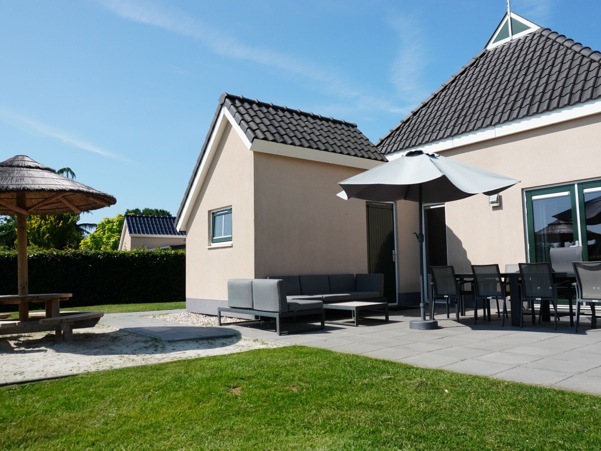 Lieskehuis Wellness de Luxe 10+2-Inside
