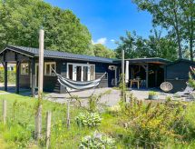 Luxe vrijstaand chalet met airco aan het water in Groningen - thumbnail 1