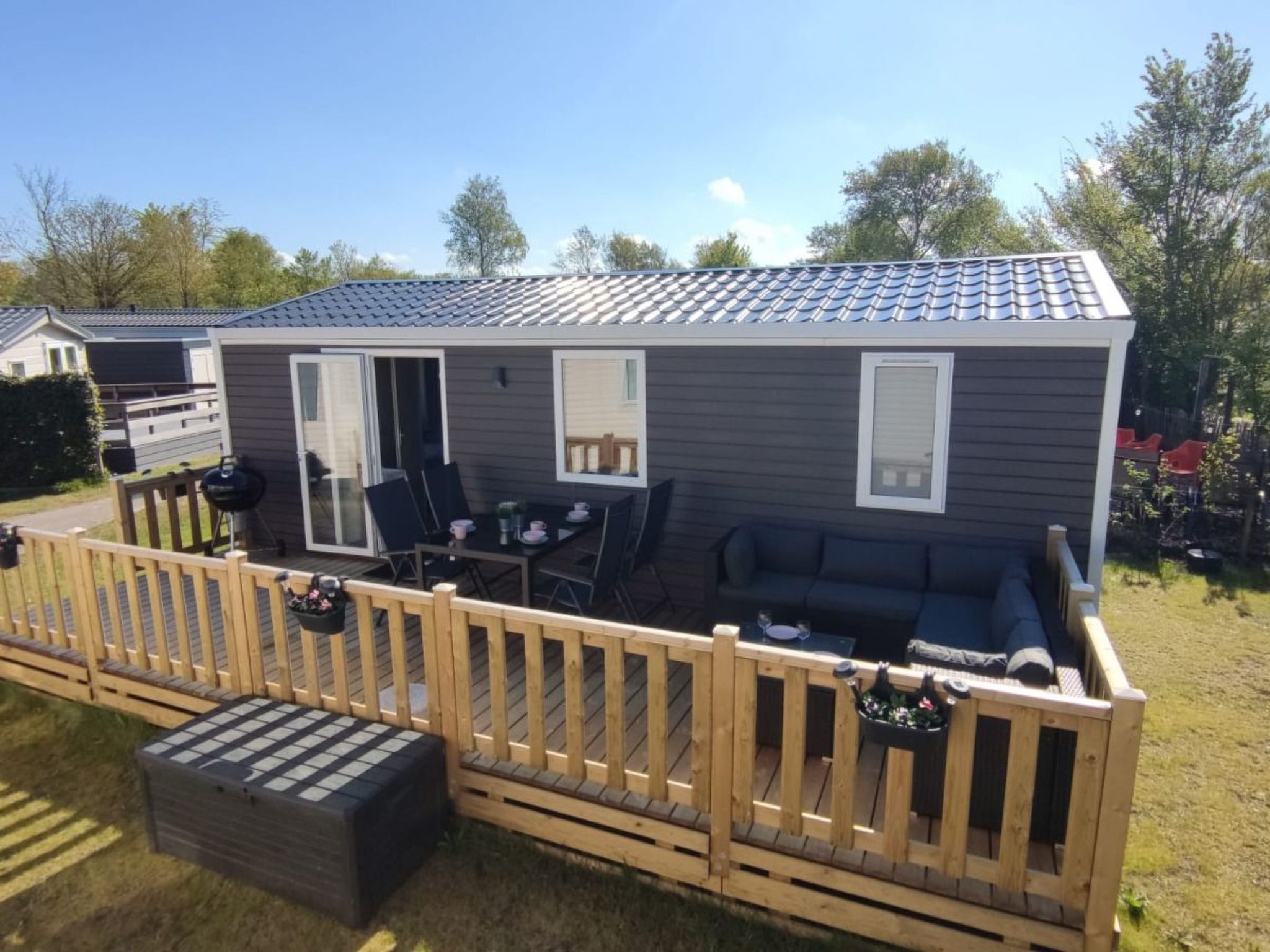 Dieses gemütliche Mobilheim in Lauwersoog, Groningen, bietet Platz für bis zu 4 Personen und ist ideal für Urlauber, die mit ihrem vierbeinigen Freund (mittlere Größe bis 60 cm) reisen möchten. ..