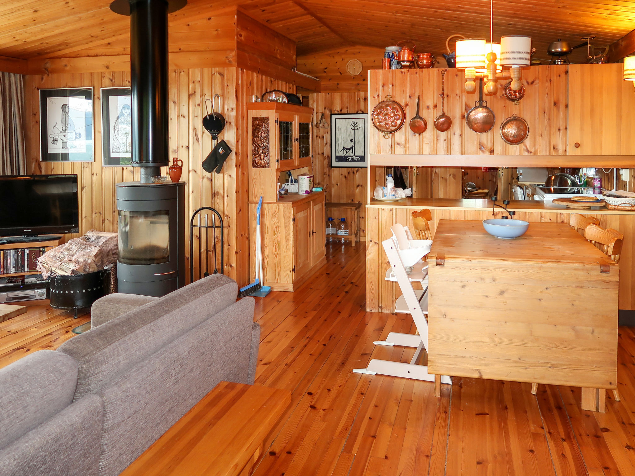 Kitchen / Dining Room