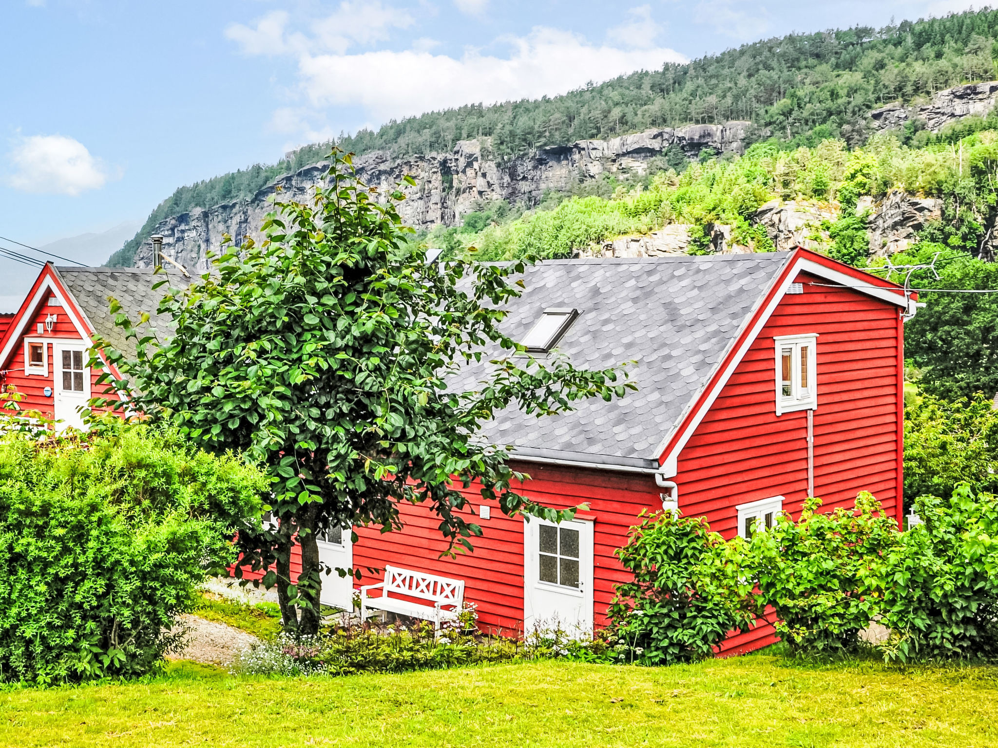 Mjølkerommet - Buiten