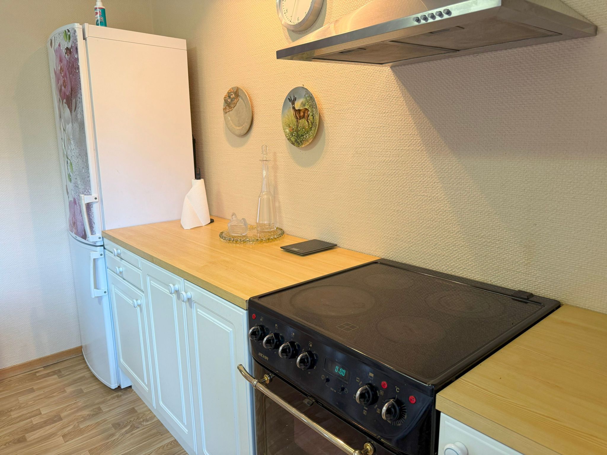 Stabben white House-Binnen