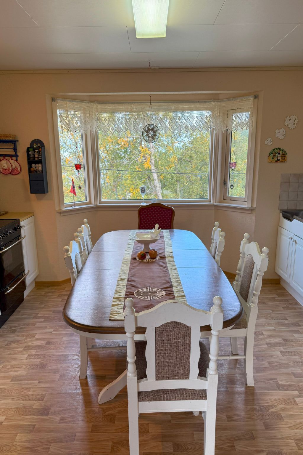 Stabben white House-Binnen