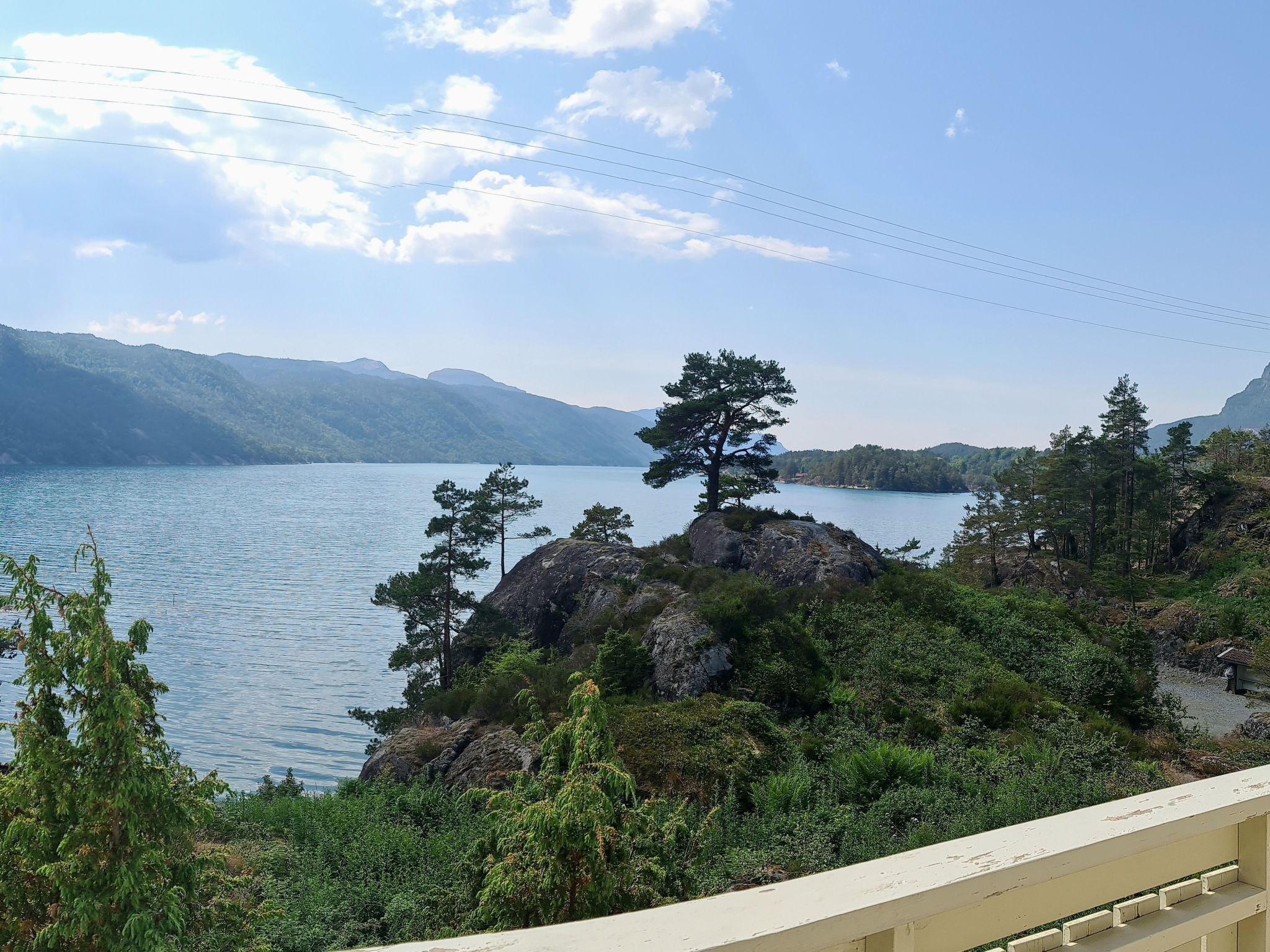 Mit Blick auf das Wasser-Image-tags.info