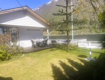 Vrijstaand vakantiehuis aan zee in Balestrand voor 6 personen - thumbnail 6