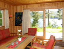 Saglia: Idyllisch houten huis aan het meer in Zuid-Noorwegen - thumbnail 2