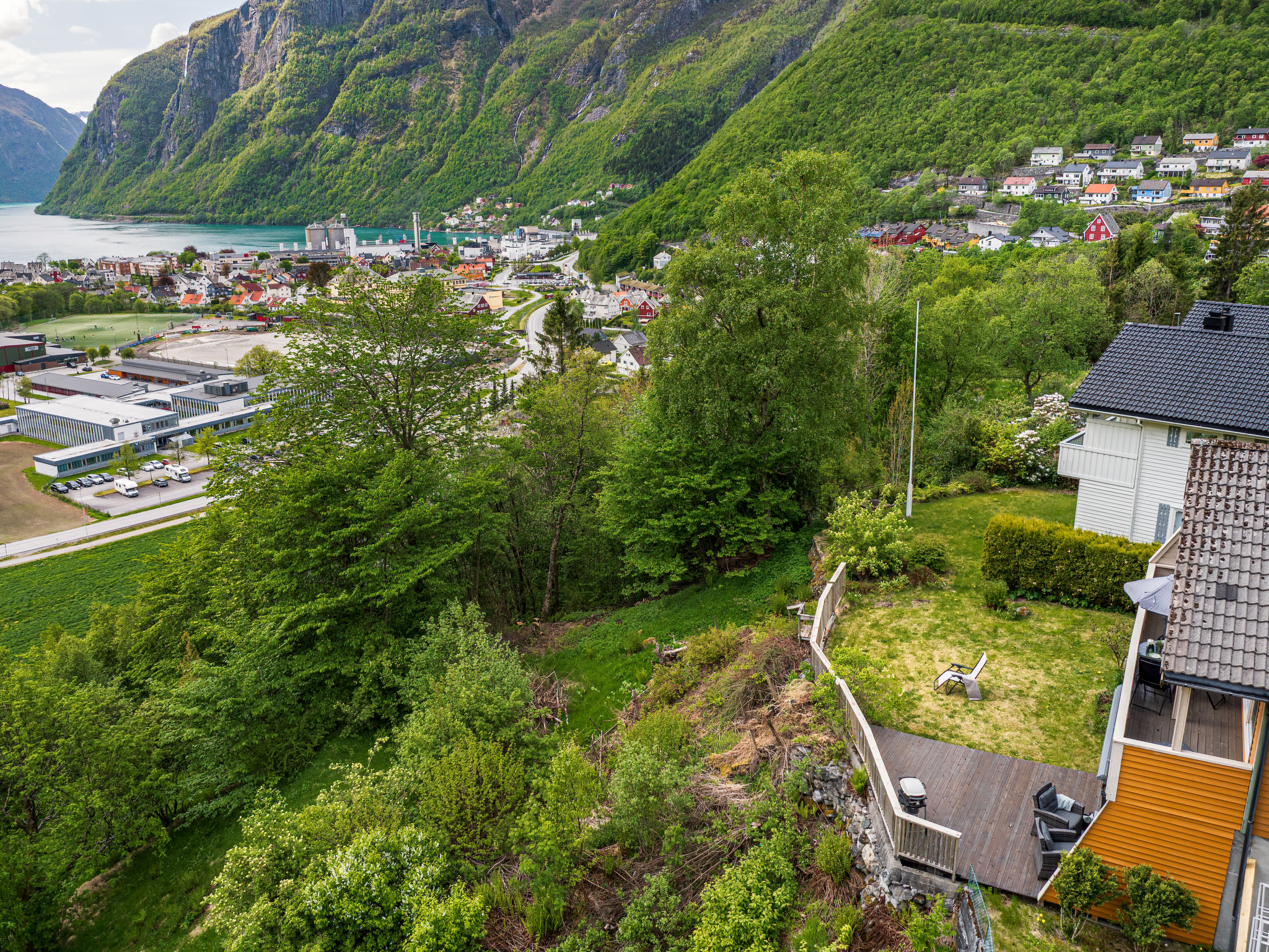 Høyanger Panorama - Draußen