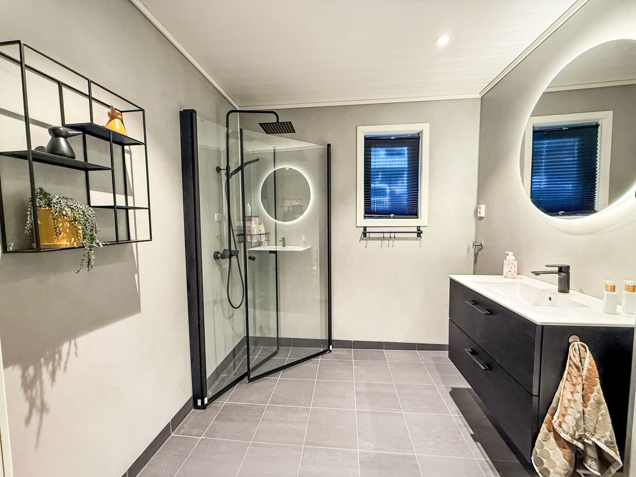 Høyanger Panorama-Drinnen