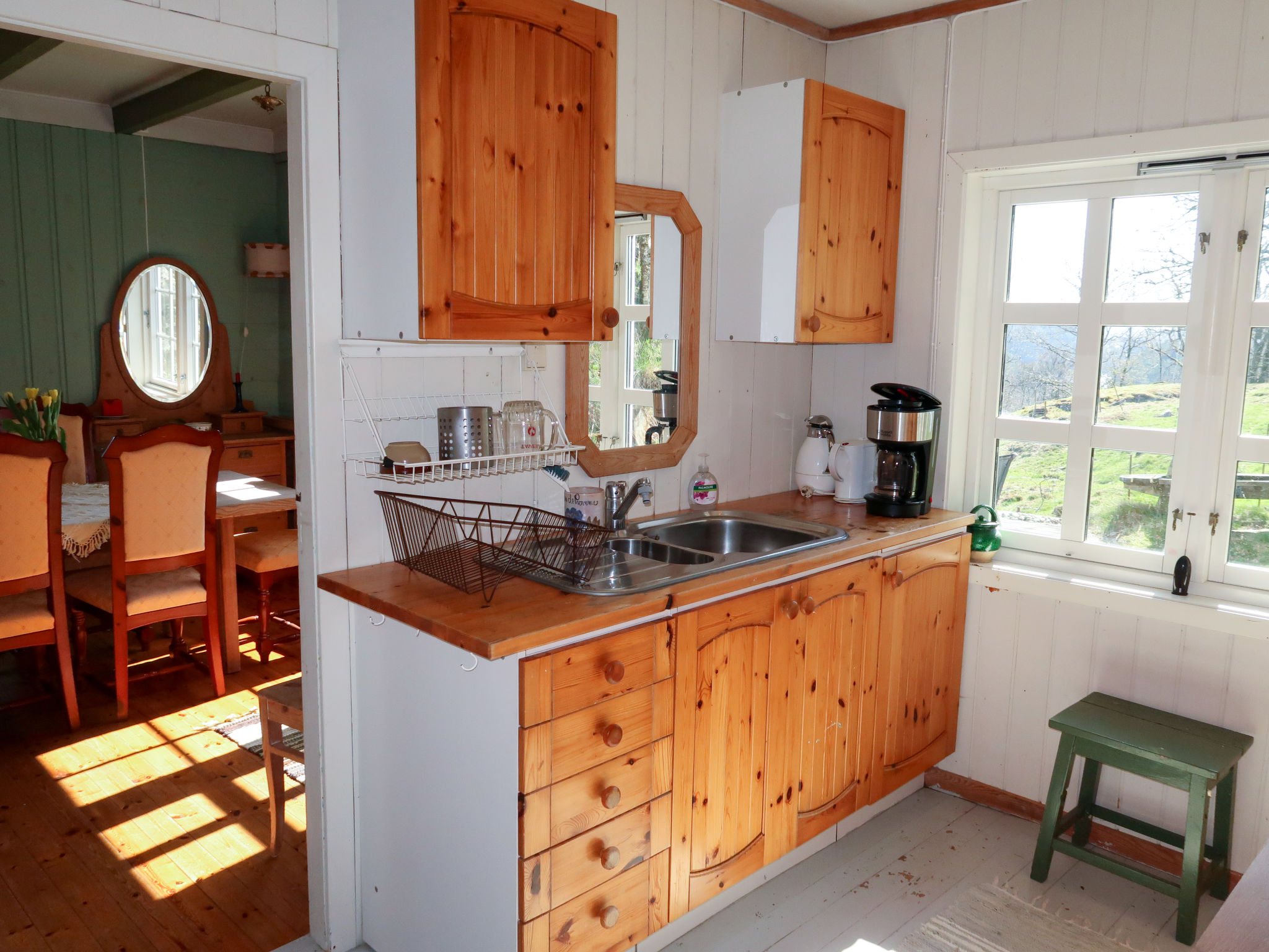 Kitchen / Dining Room