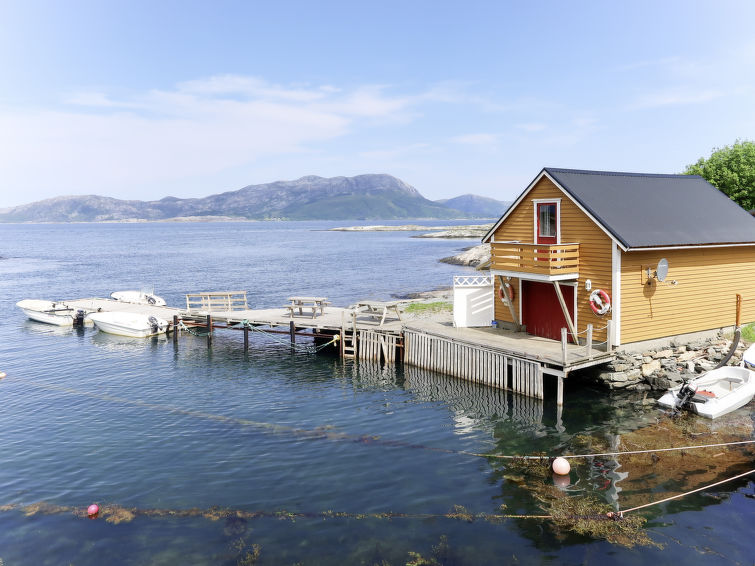 Casa de vacaciones Sjøbua (FJS160)