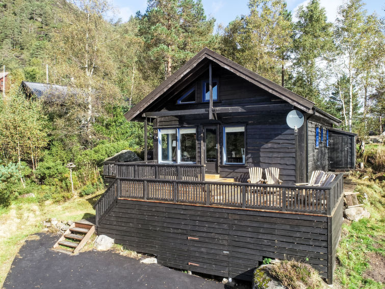 6-persoons vakantiehuis Kosestua in Eikerapen met meerzicht in Eikerapen