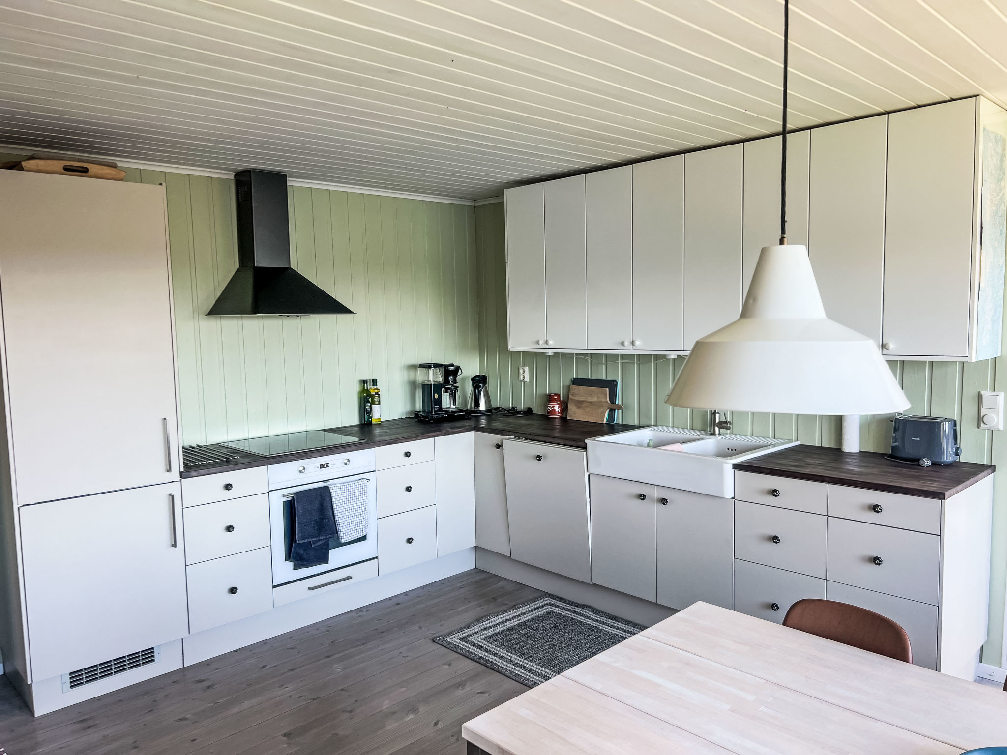 Lauvlid Cottage-Binnen