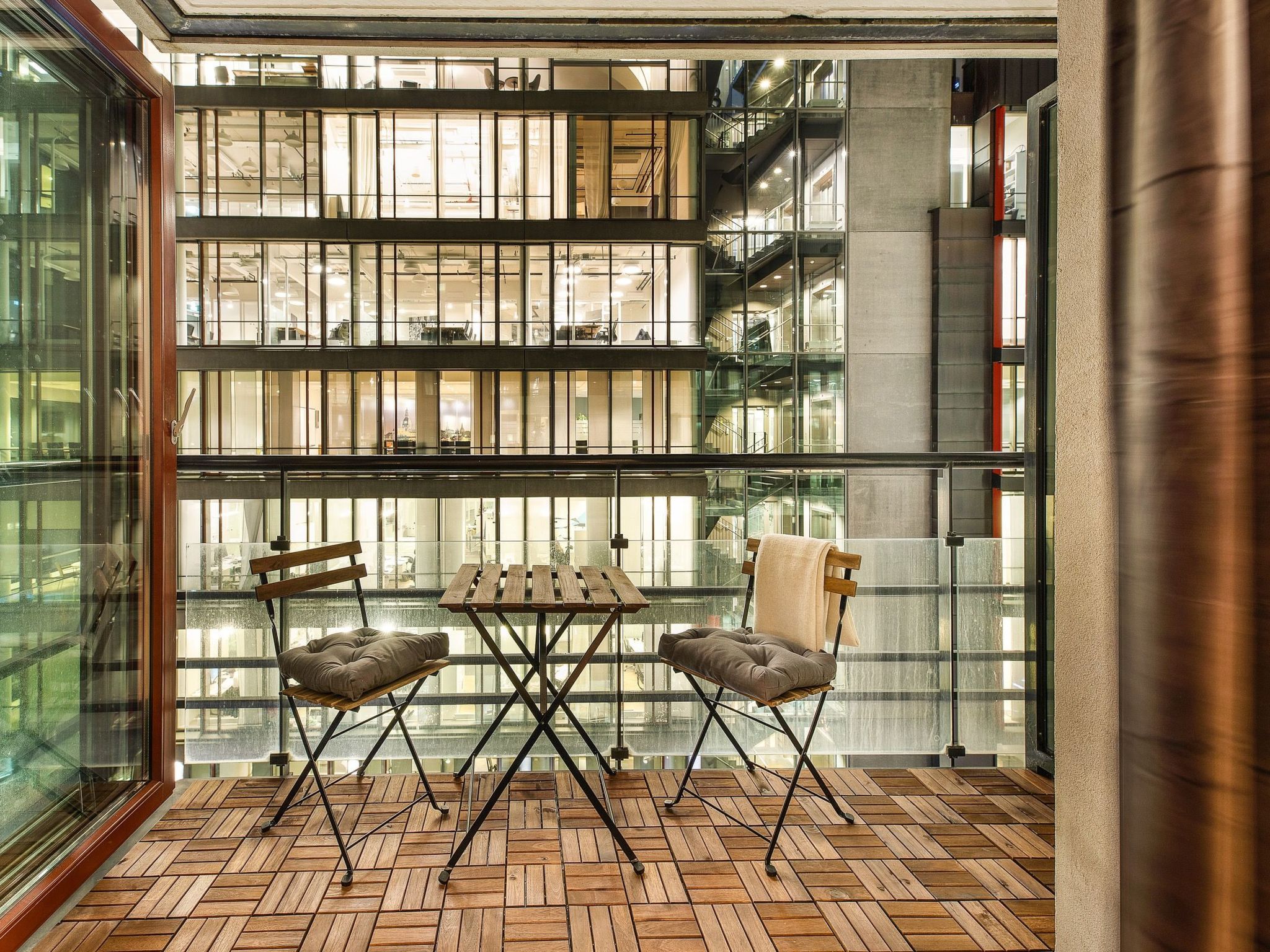 "Lille Stranden II" - Inside