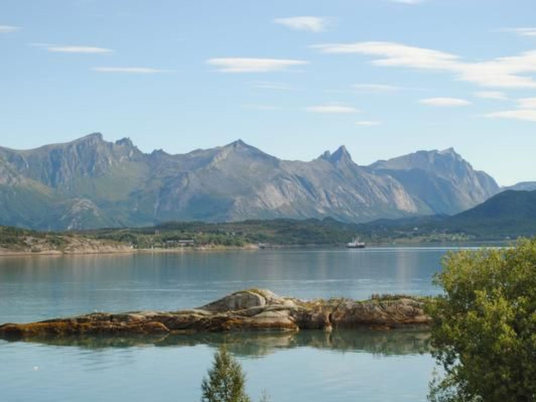 Meløy Naturopplevelser Tømmervik-Buiten