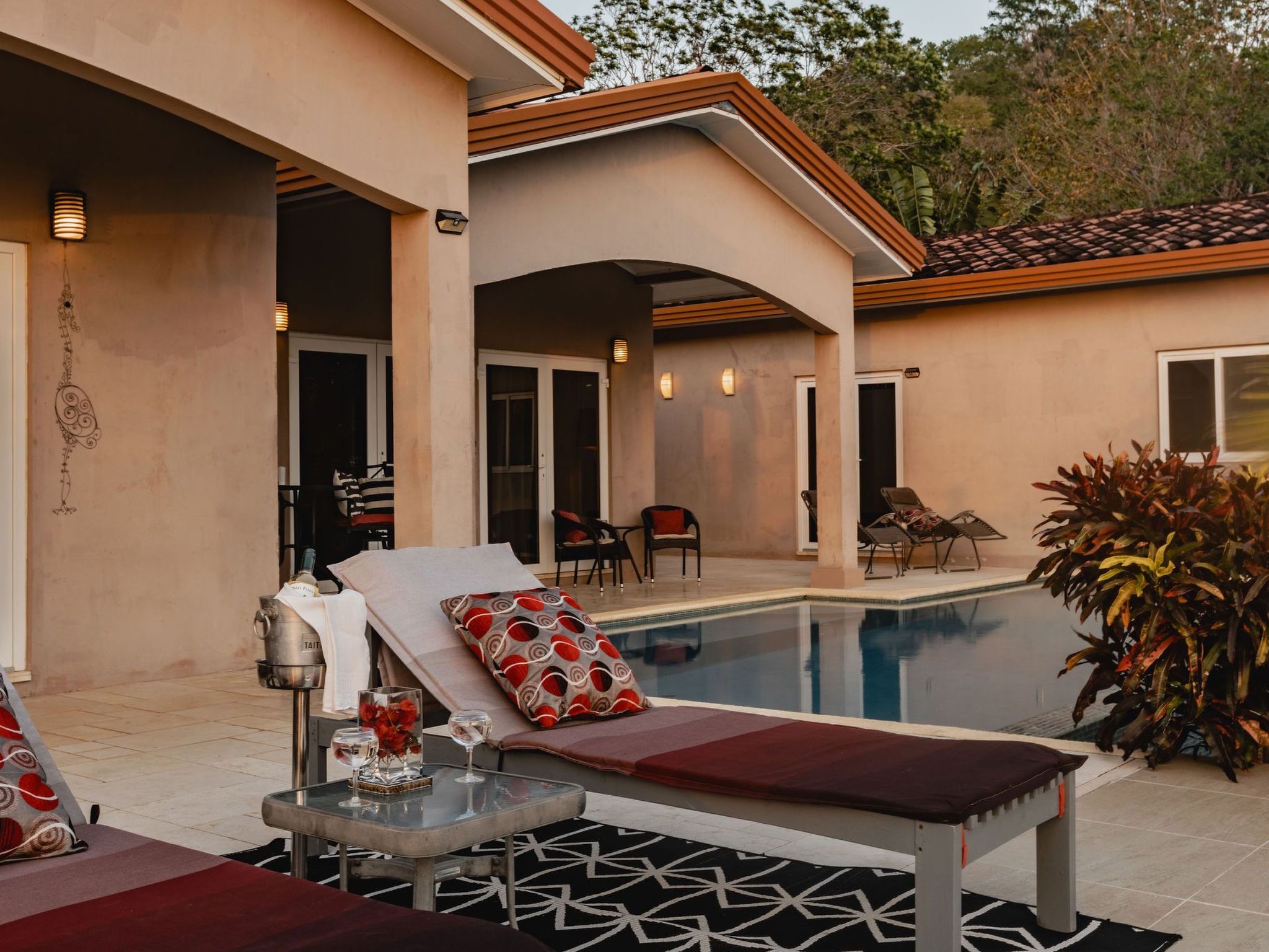 Maison La Hacienda Ojo de Agua Private Villa mit Meerblick und Pool * 8 Erwachsene – Chambre, photo 31 sur 64