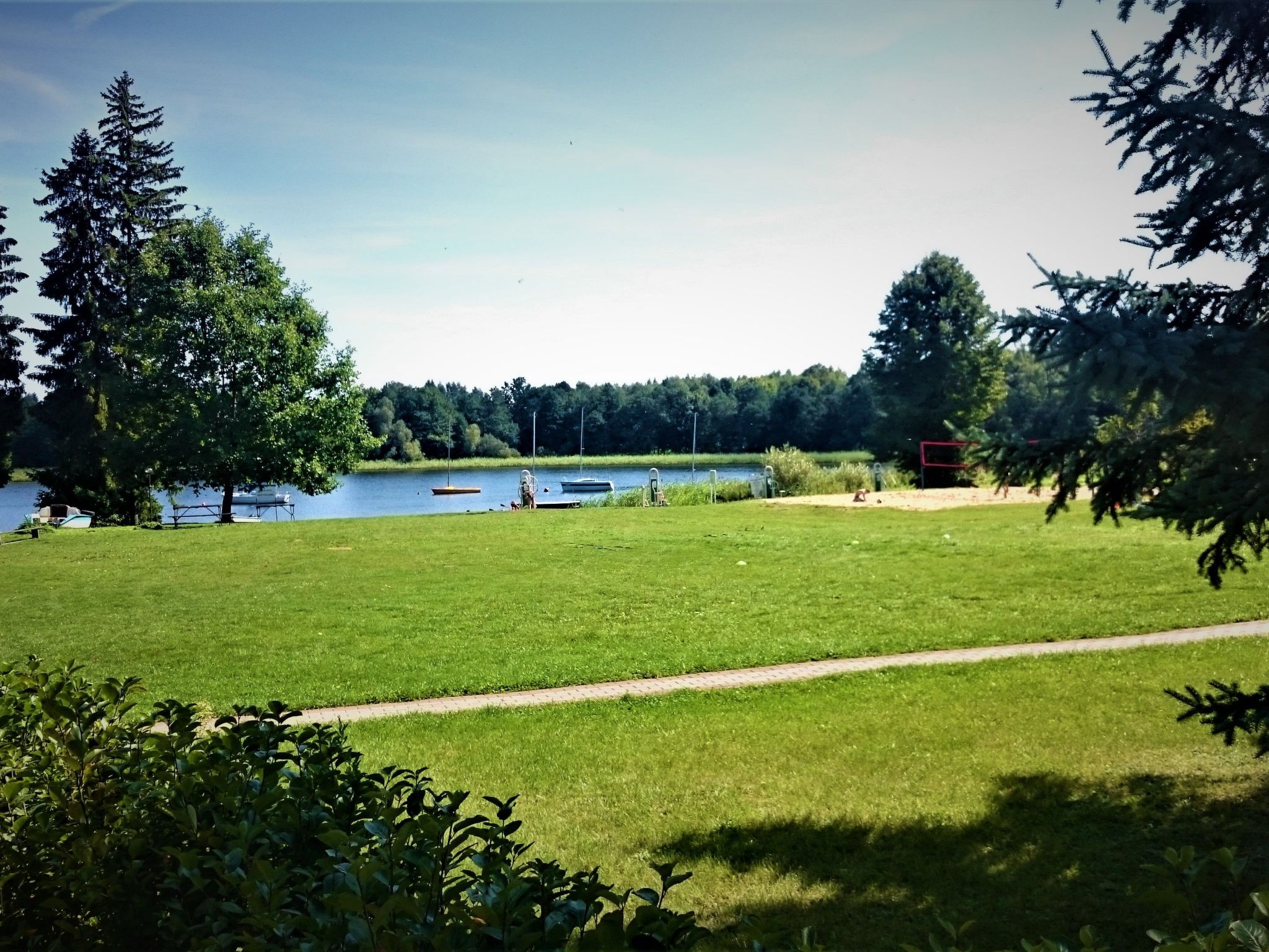 Gemütliche Ferienwohnung im Grünen am See-Image-tags.info