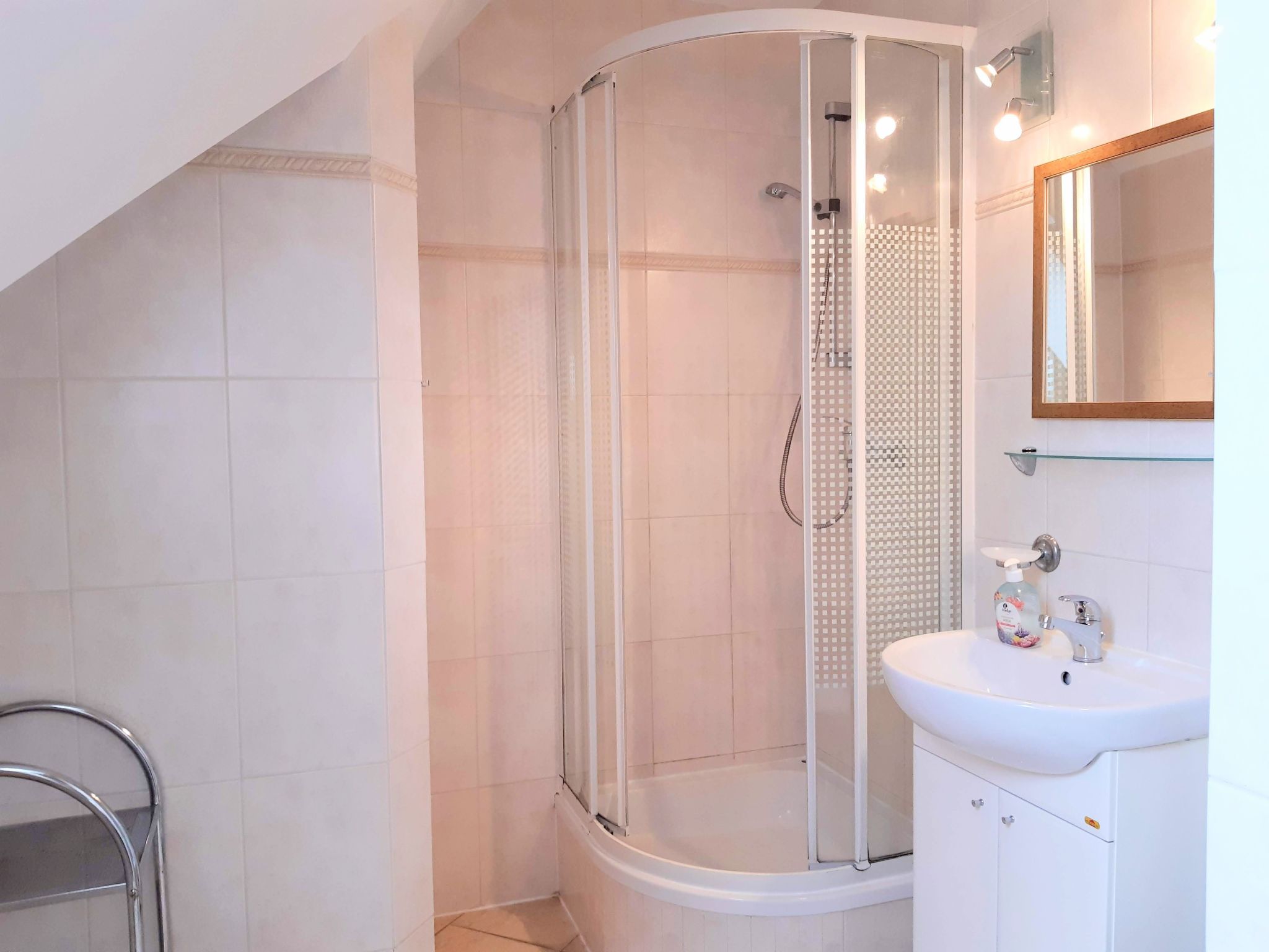 Fachwerkhaus "Paula" mit Blick auf das Wasser-Binnen