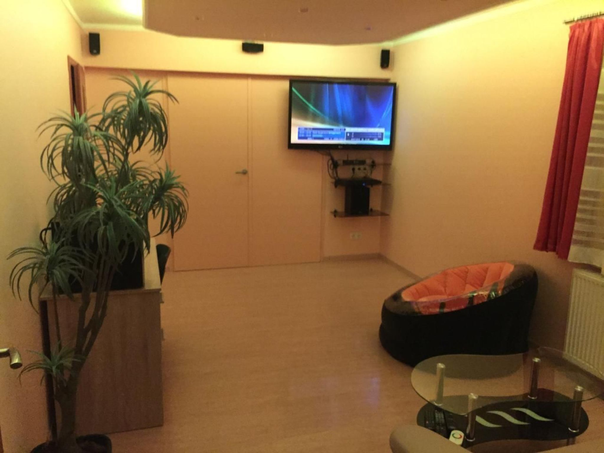 Komfortables Ferienhaus Ewa in Meszna Opacka-Binnen