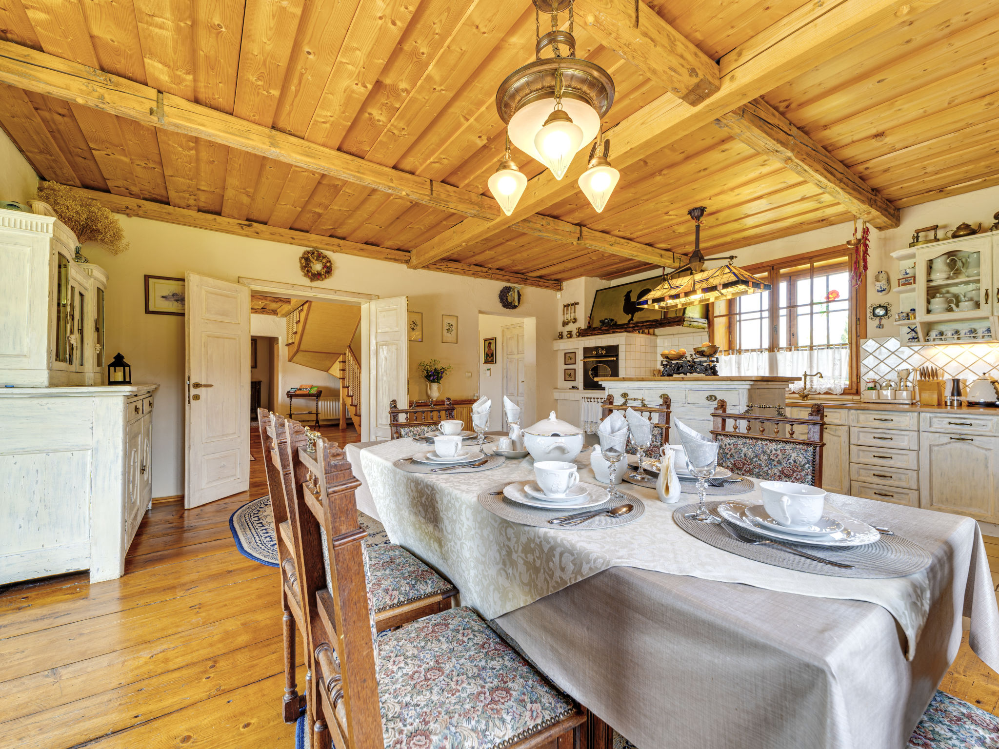 Kitchen / Dining Room