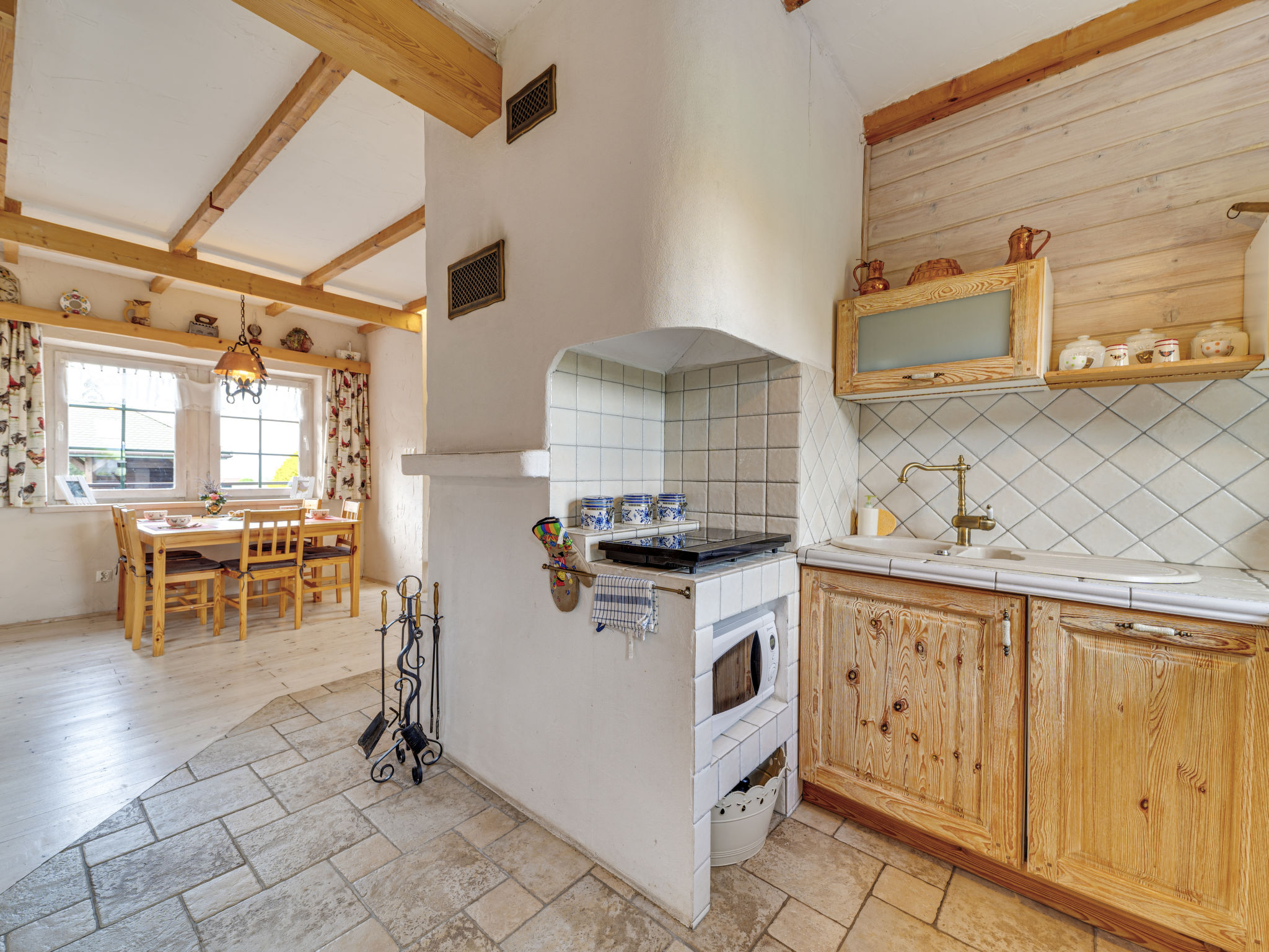 Kitchen / Dining Room
