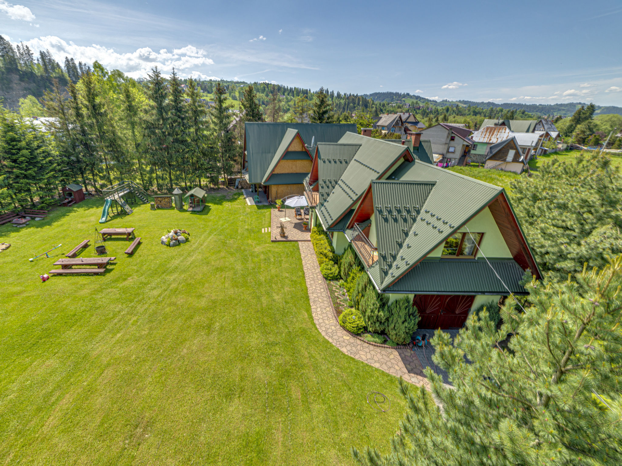 Ferienhaus mit umzäuntem Garten in Bukowina-Czarna Gora (Polen) und 1 Hund erlaubt