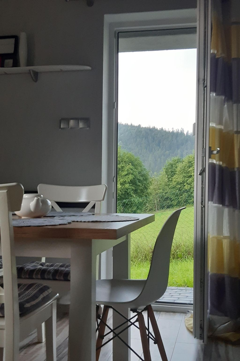 Modernes Ferienhaus in Kiczora mit Großem Garten-Binnen