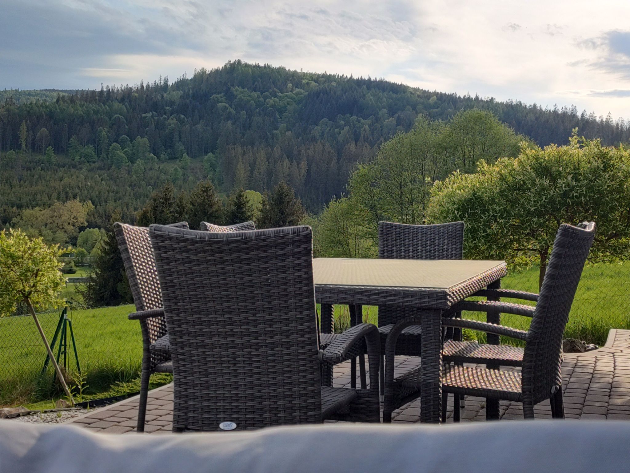 Modernes Ferienhaus in Kiczora mit Großem Garten-Binnen
