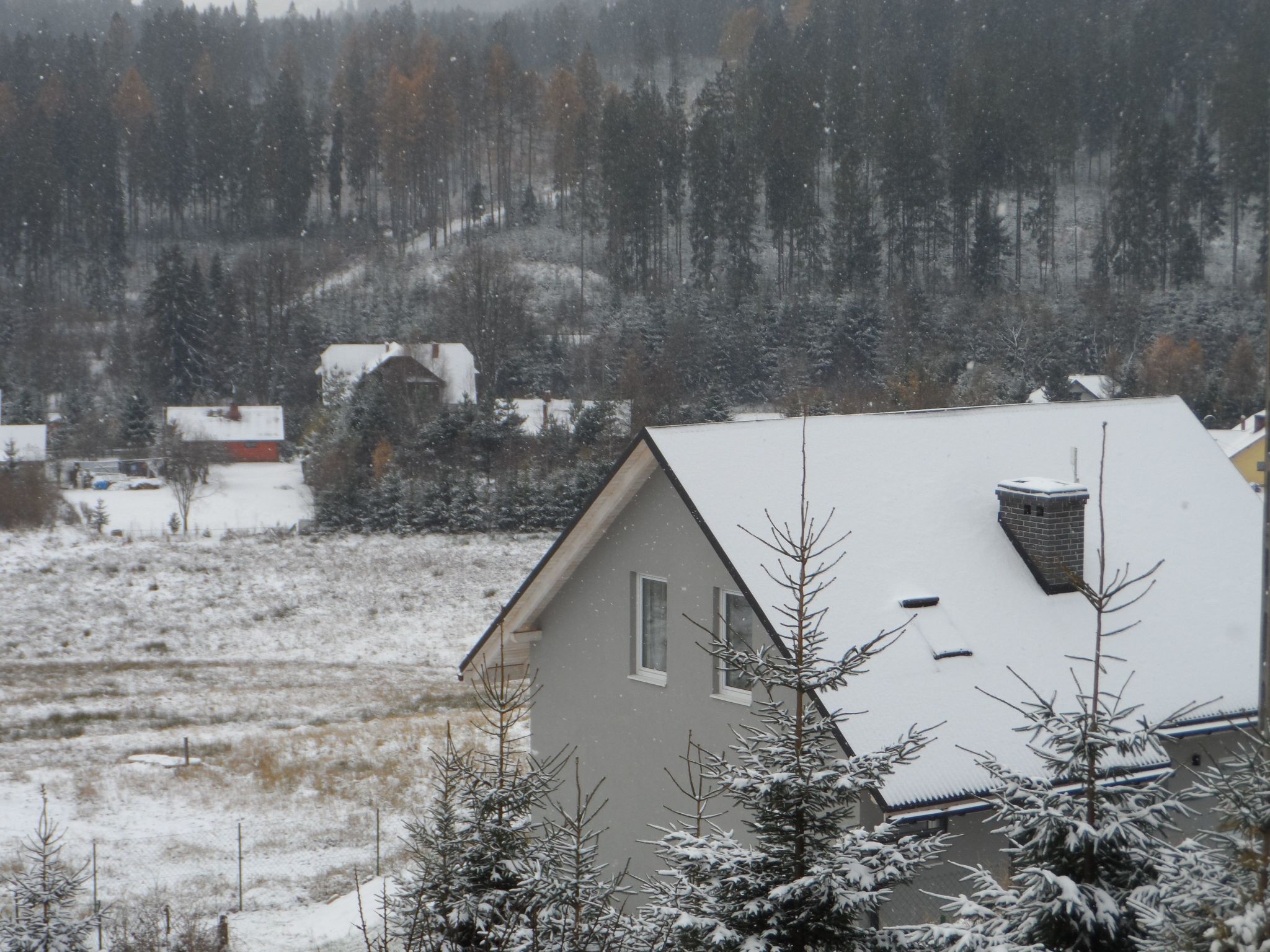Modernes Ferienhaus in Kiczora mit Großem Garten-Binnen