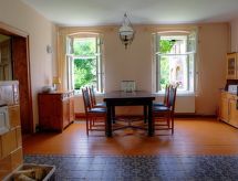Ruim vakantiehuis voor 11 personen in het Sudetenland met tuin - thumbnail 4