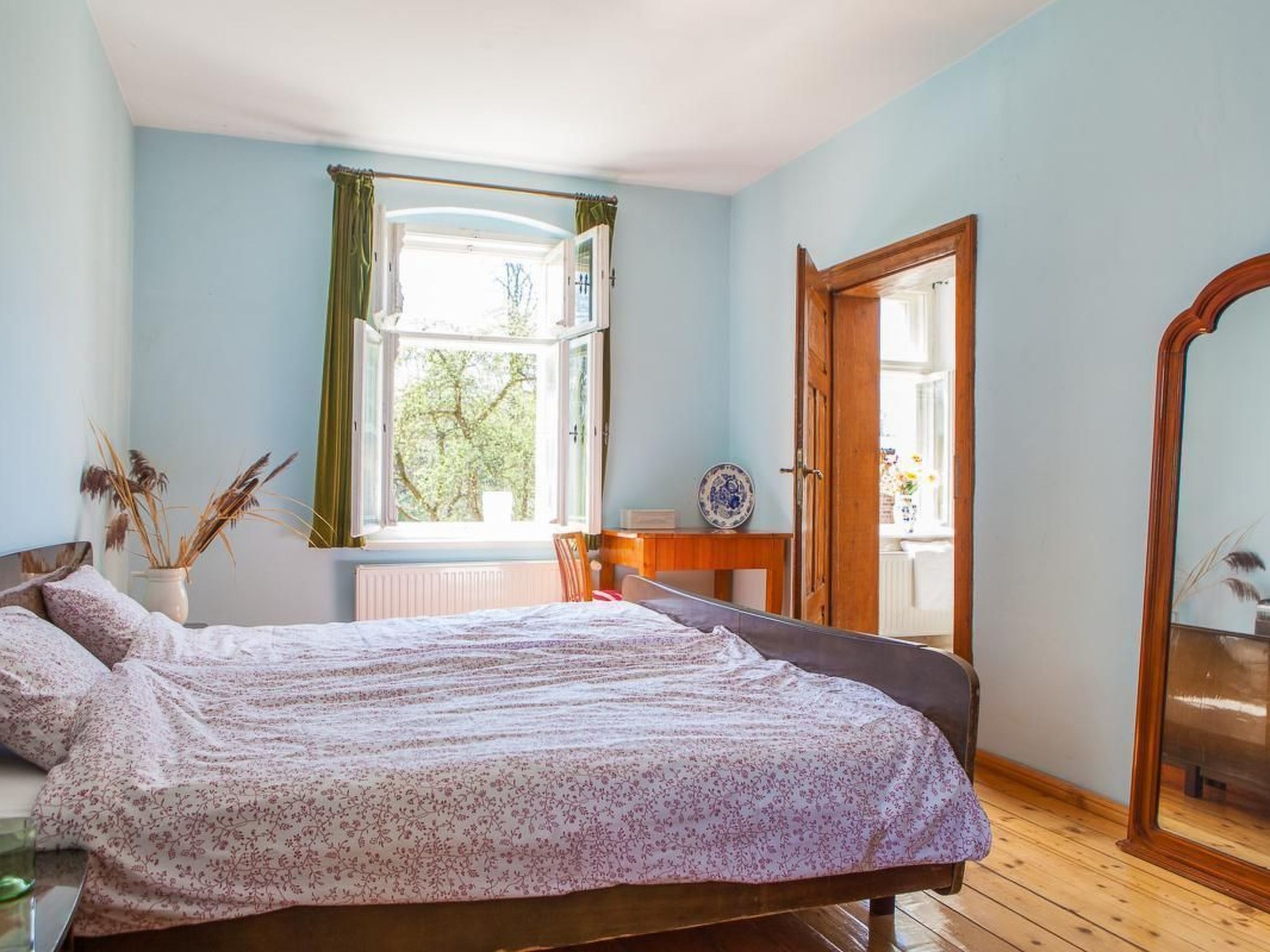 Für eine große Familie oder eine Gruppe von Freunden-Binnen