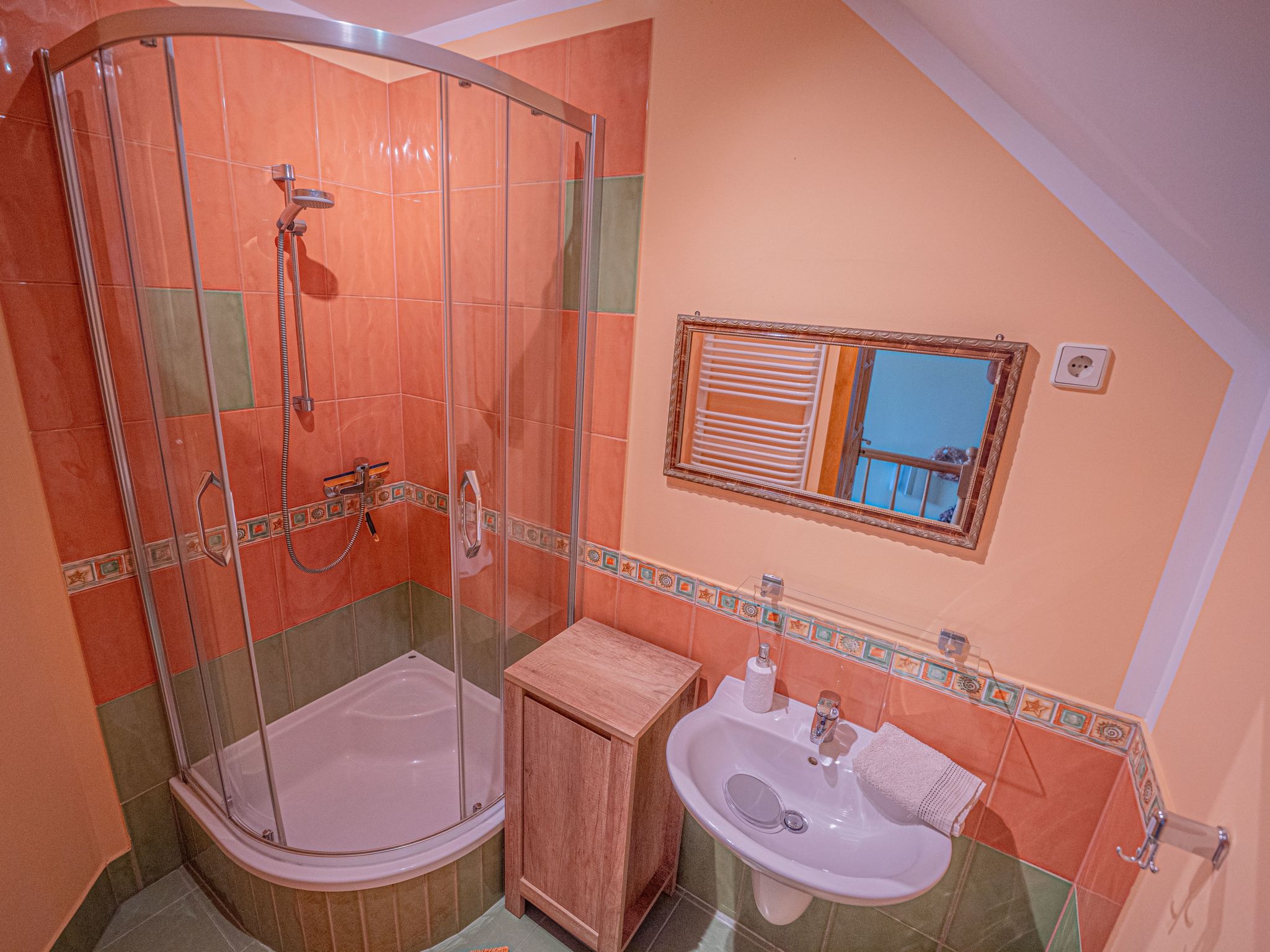 Dom Ogrodnika-Binnen