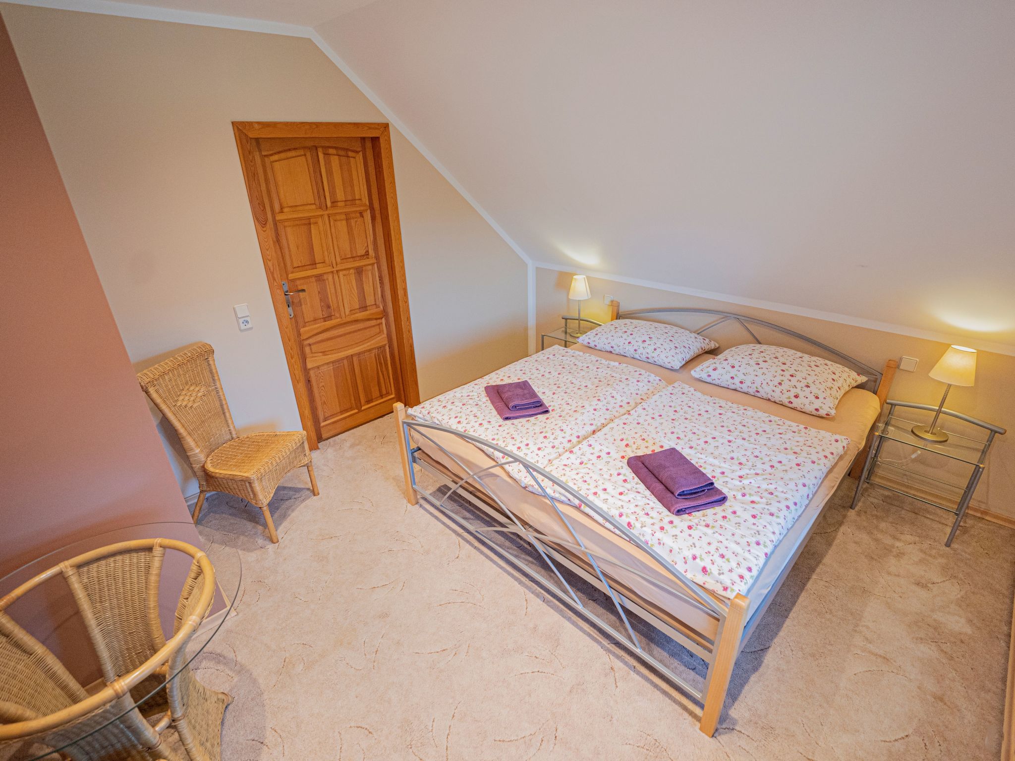 Dom Ogrodnika-Binnen