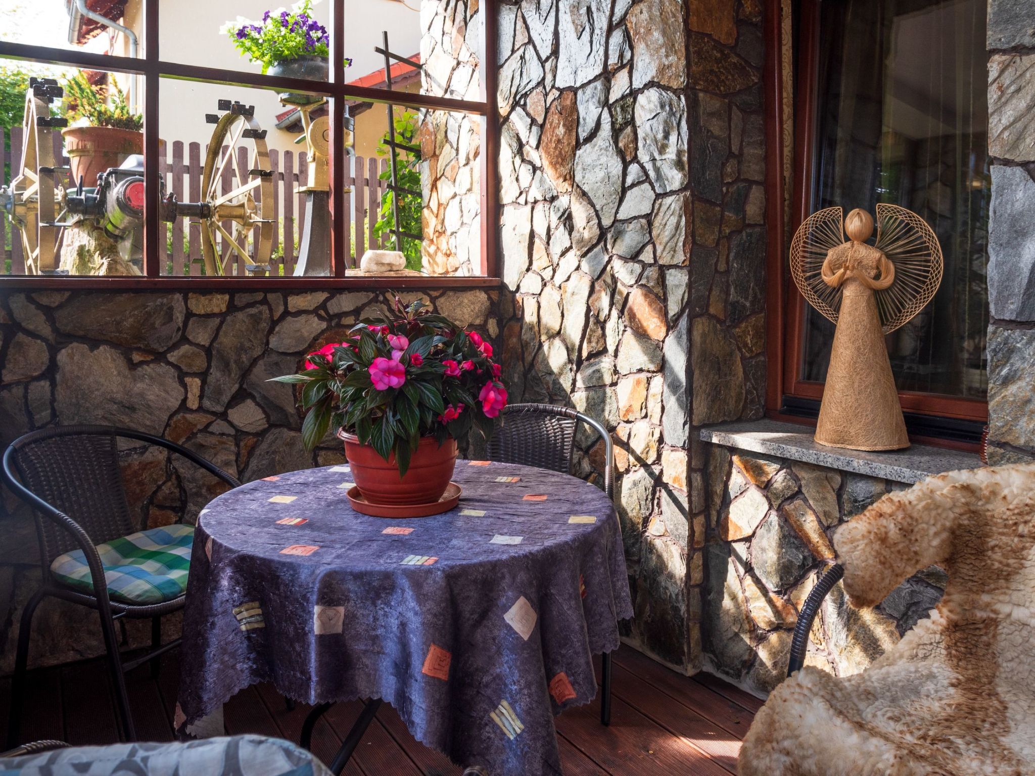 Wohnung mit Terrasse, Garten und Grill-Binnen
