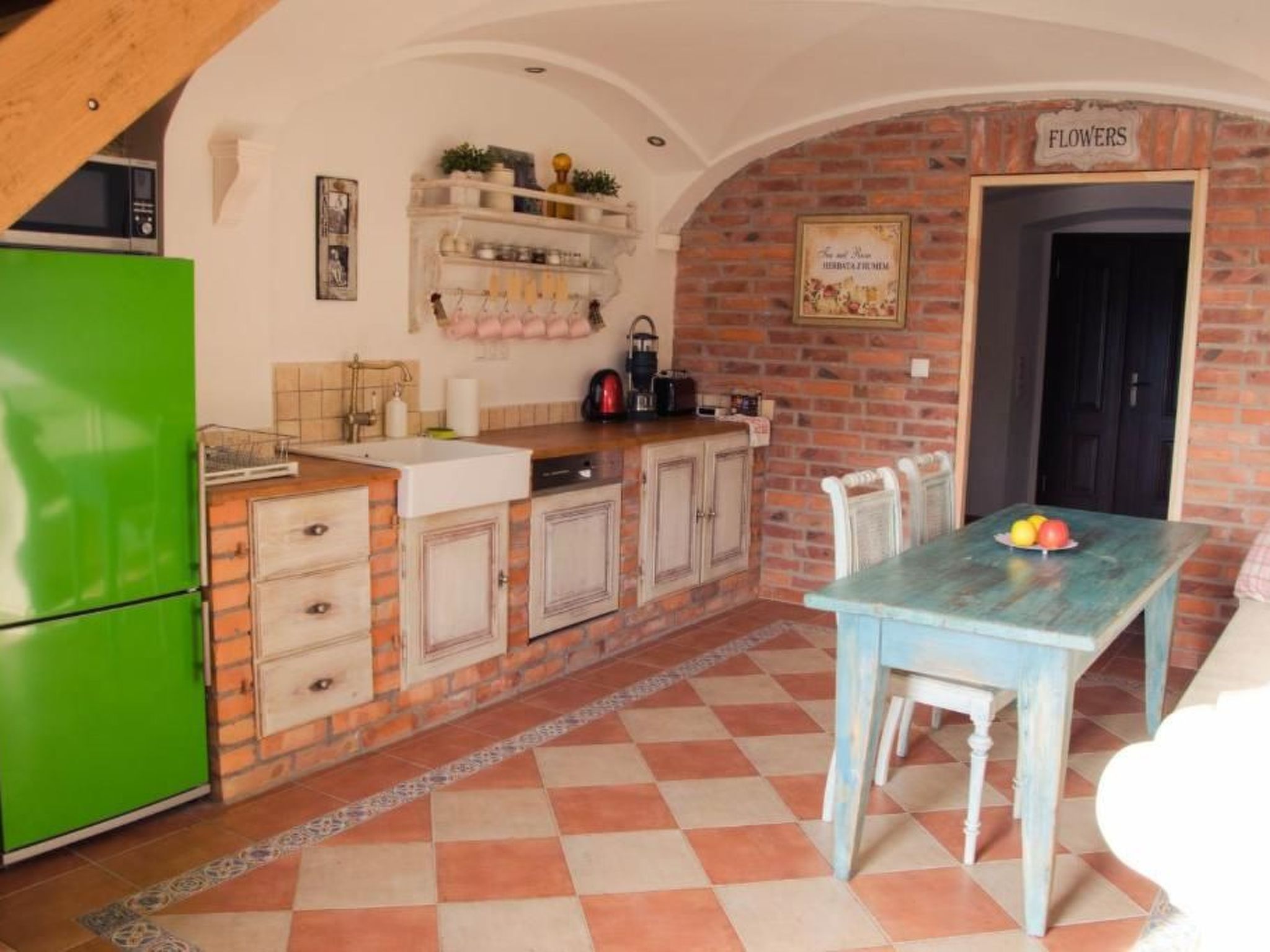 Nasze Chabazie-Inside