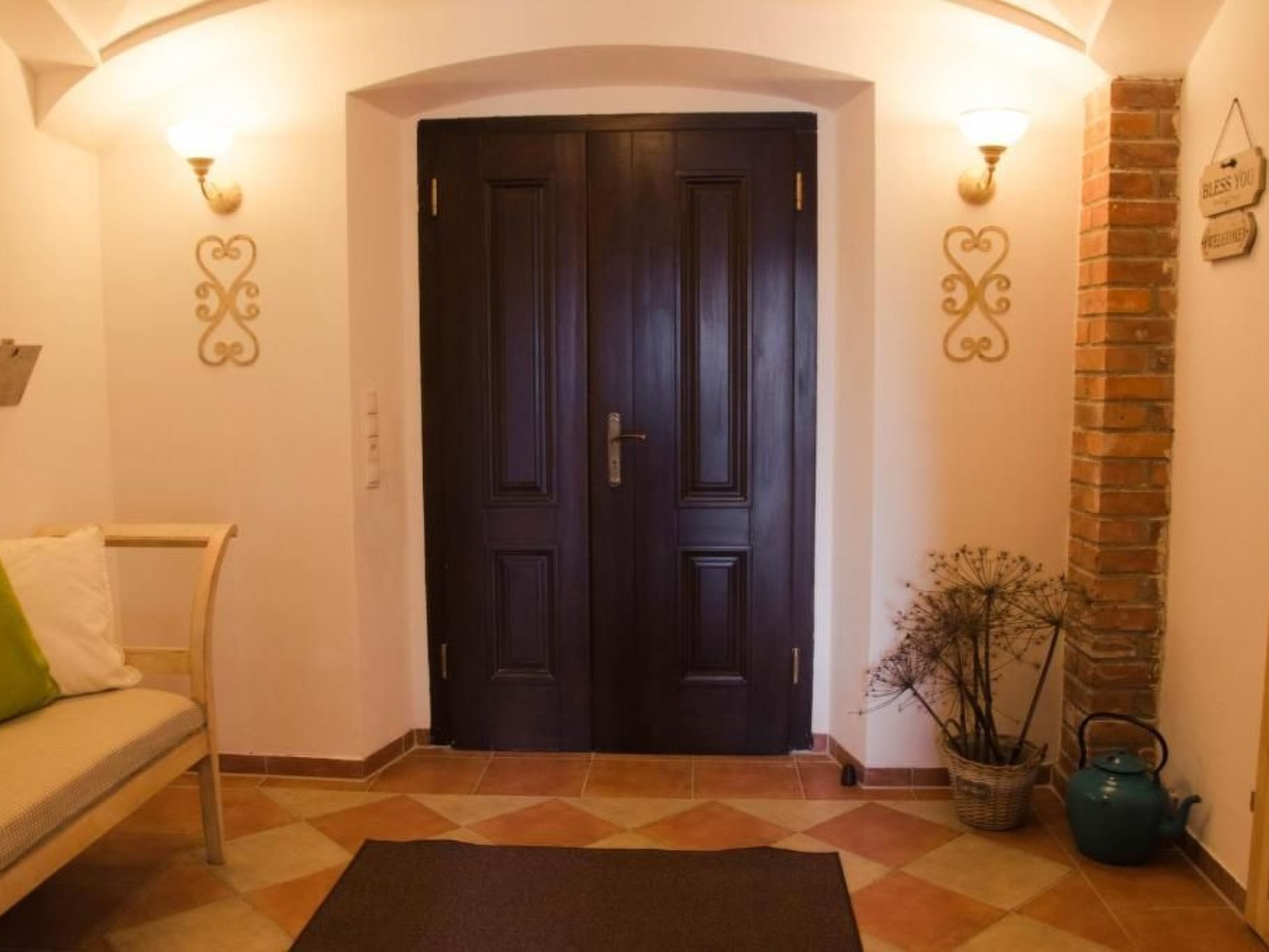 Nasze Chabazie-Inside