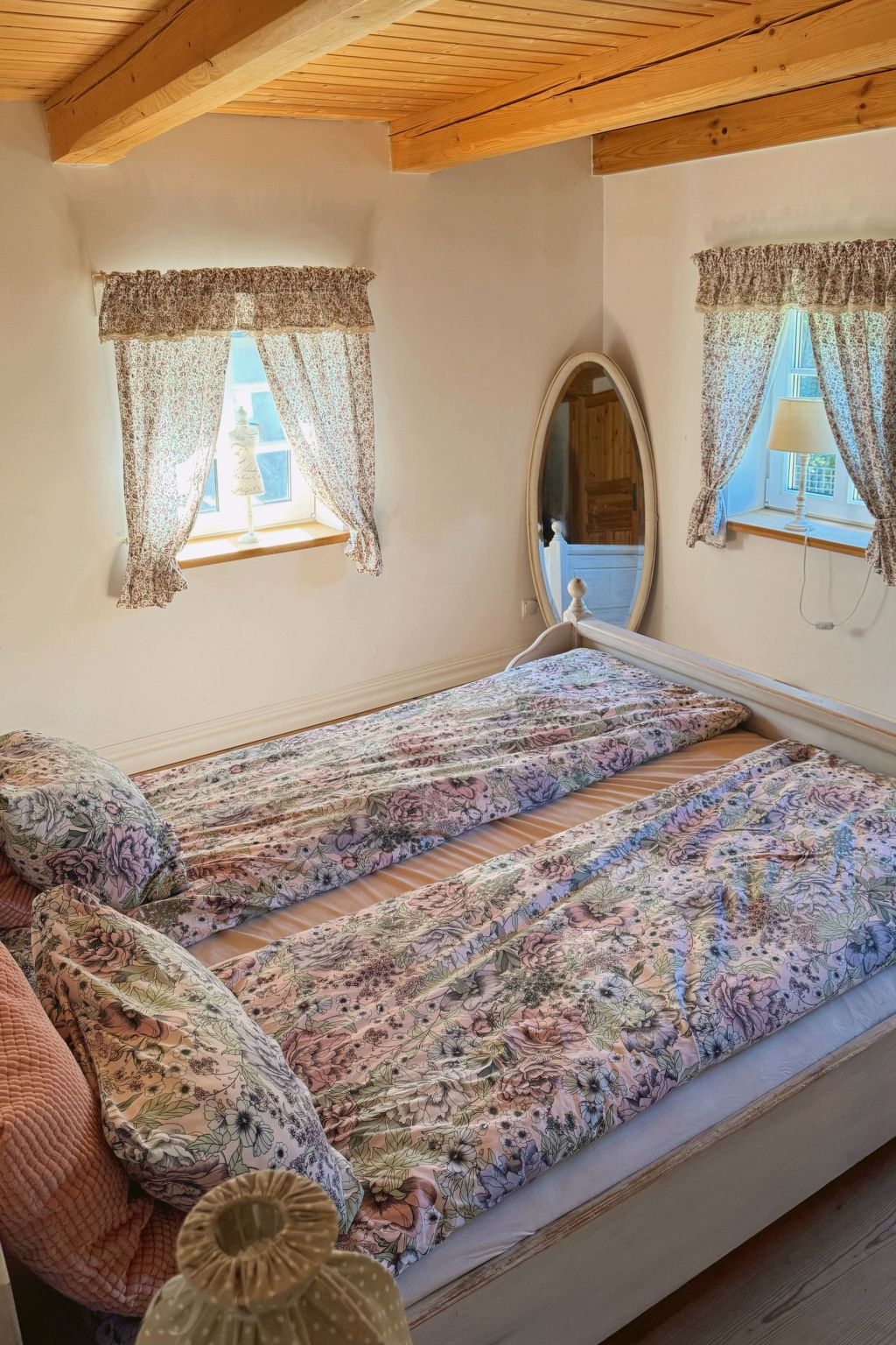 Nasze Chabazie-Inside