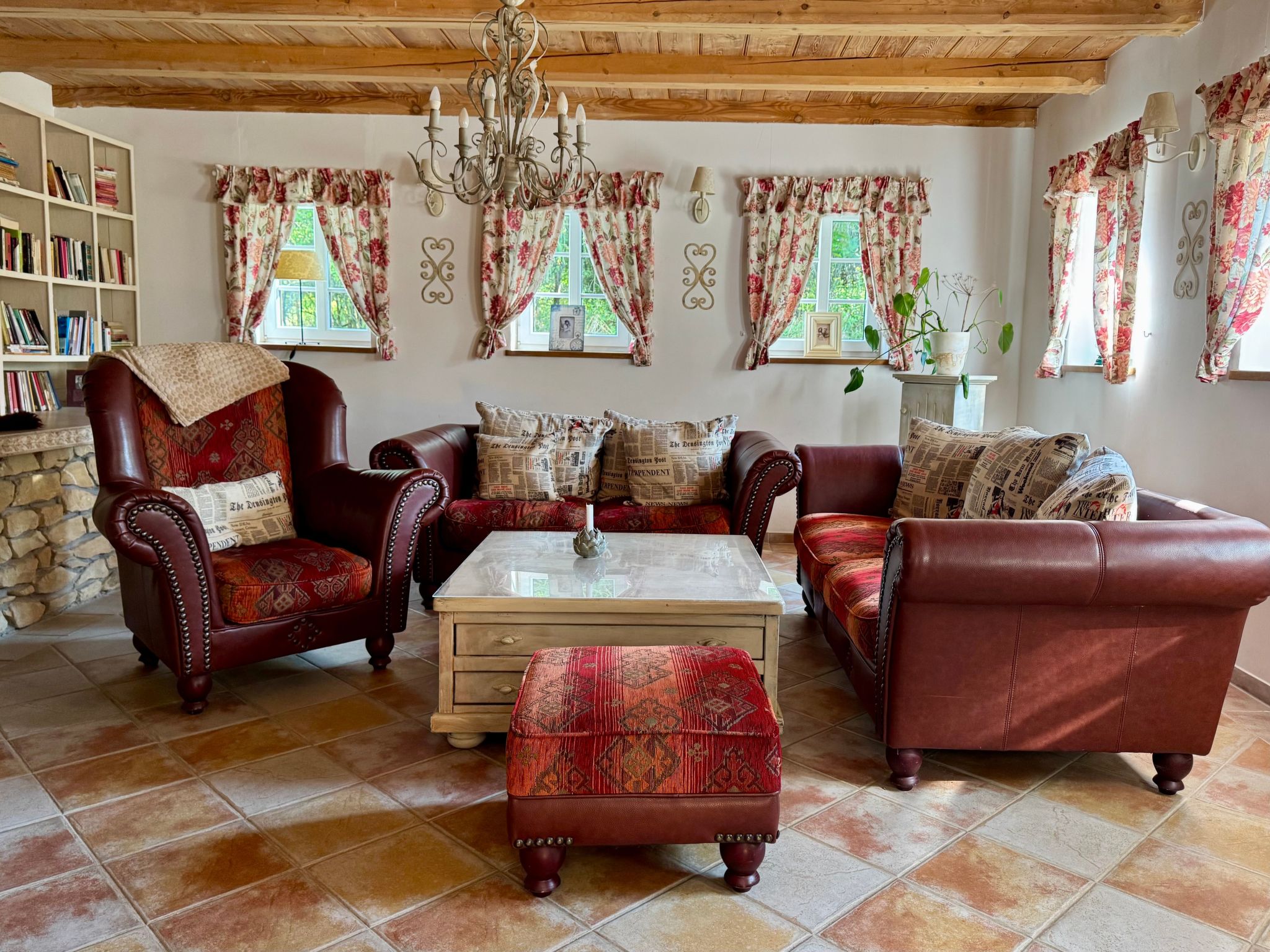 Nasze Chabazie-Inside