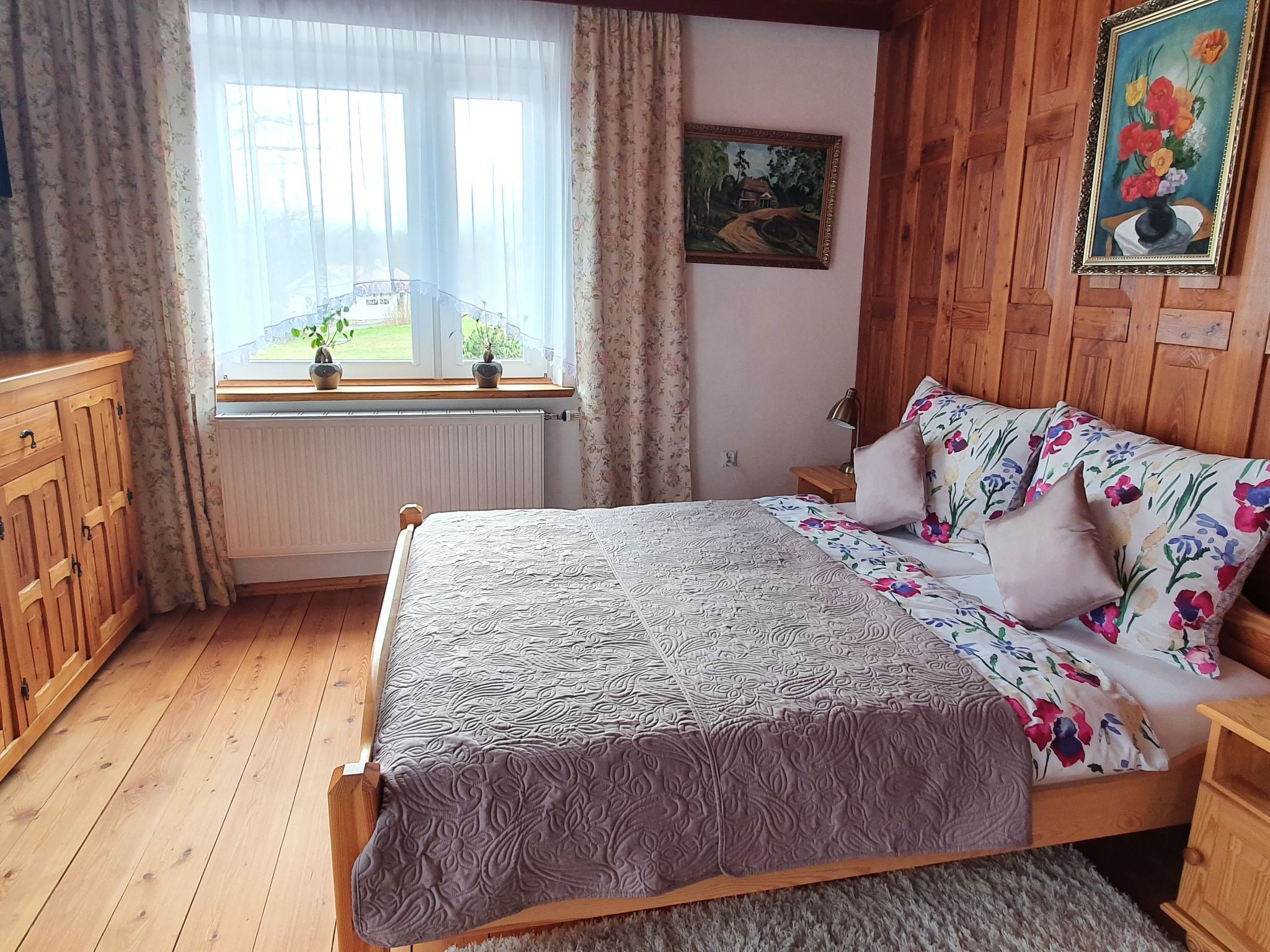 Wohnung "Larch Apartment" — view 1 of 9