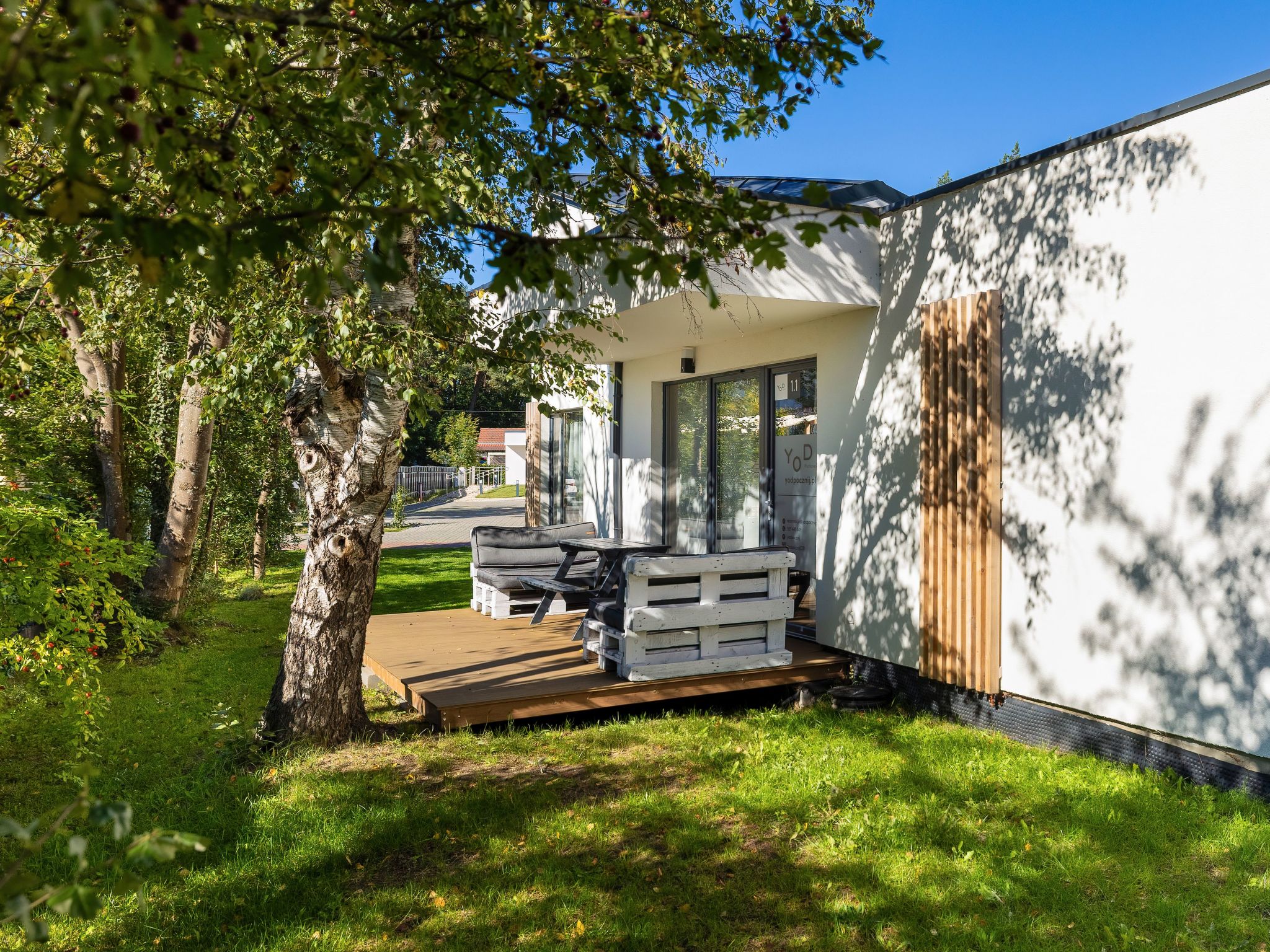 Mit privater Terrasse-Image-tags.info