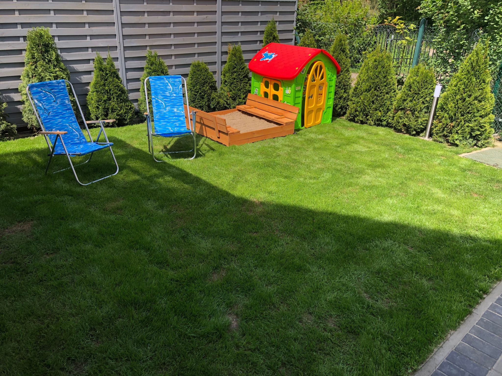 Villa Kacper mit privatem Garten, Terrasse und Grill-Binnen