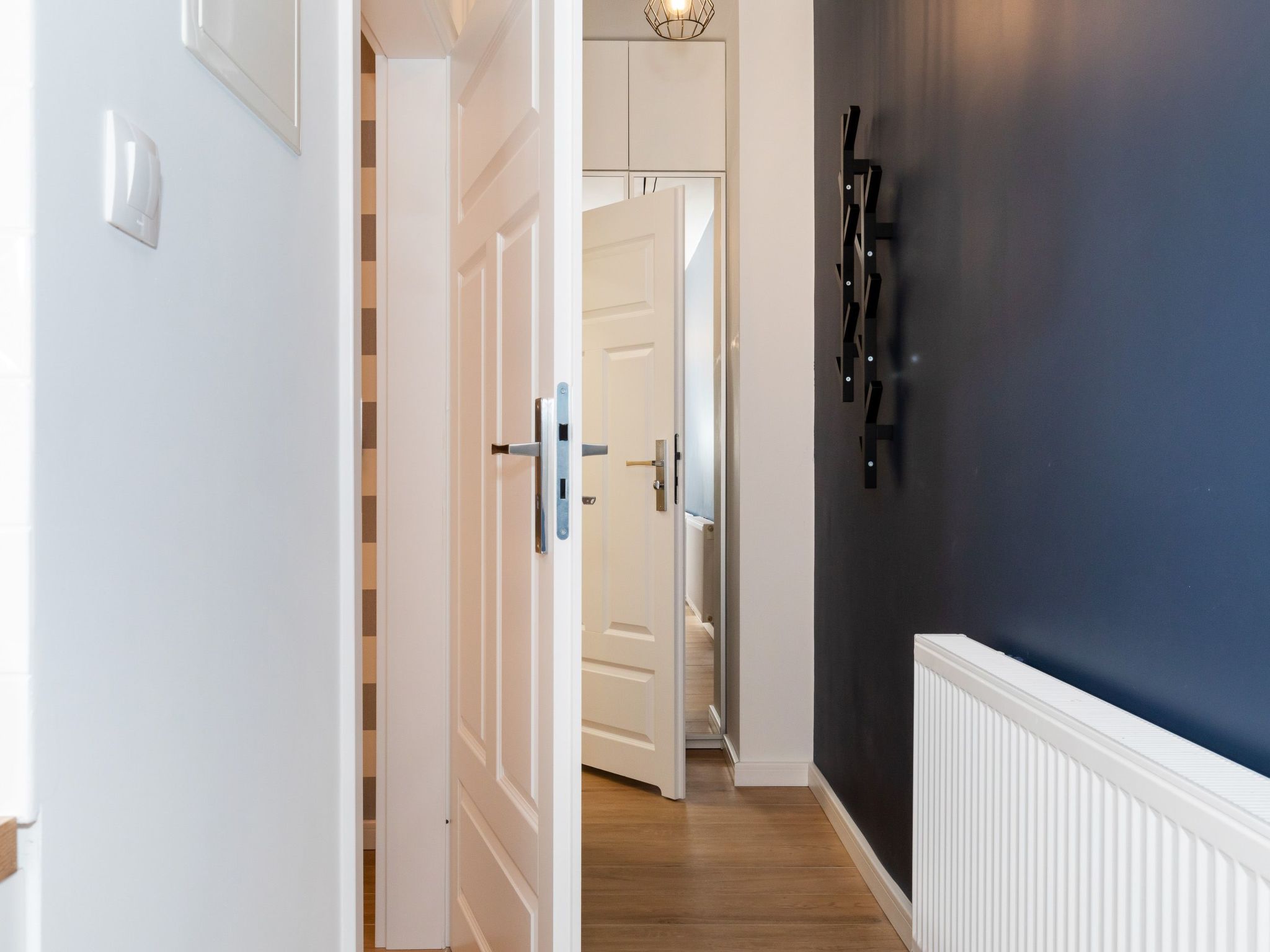 "Marine" mit gemeinschaftlichem Pool-Image-tags.info