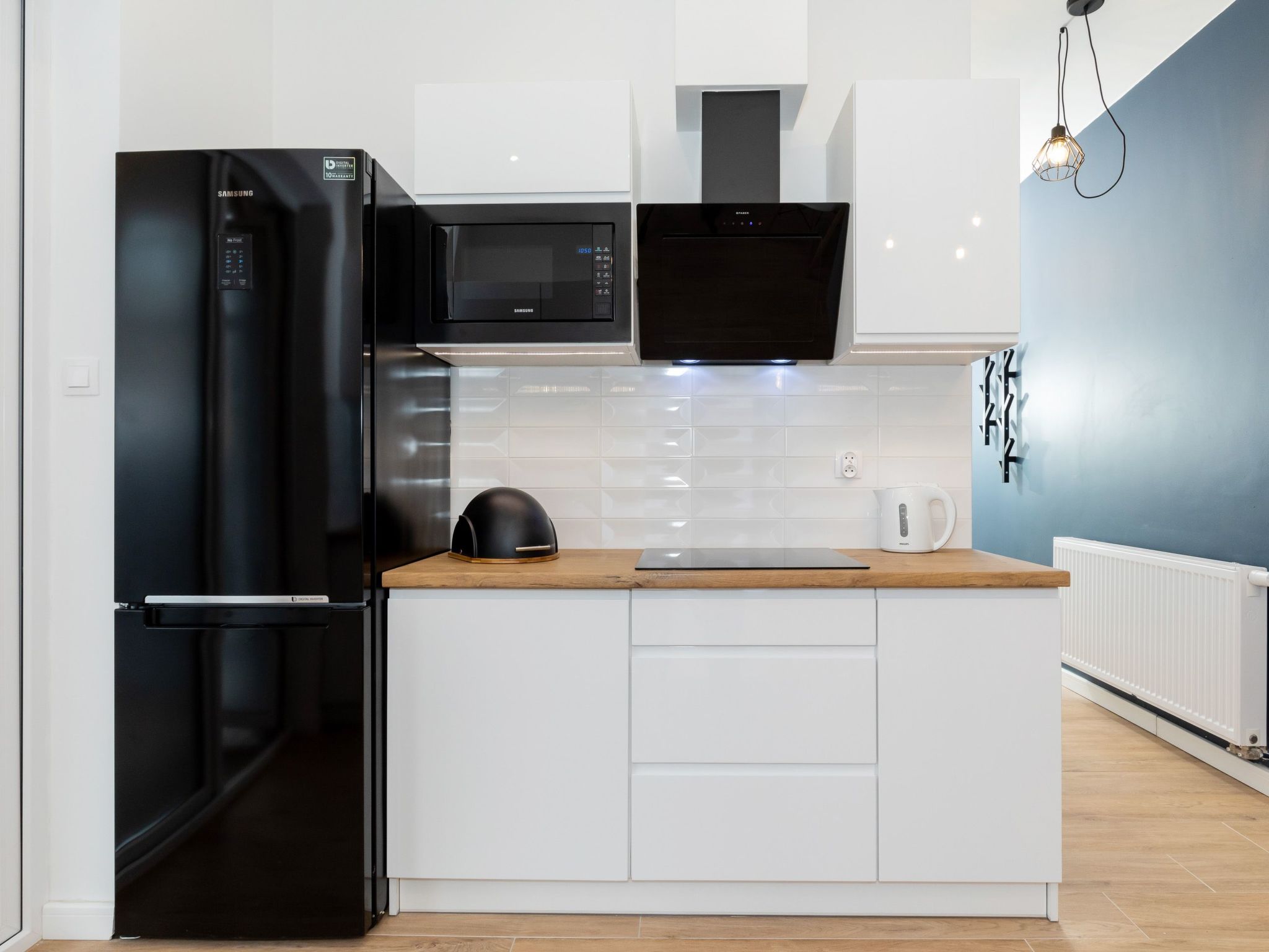 "Marine" mit gemeinschaftlichem Pool-Image-tags.info