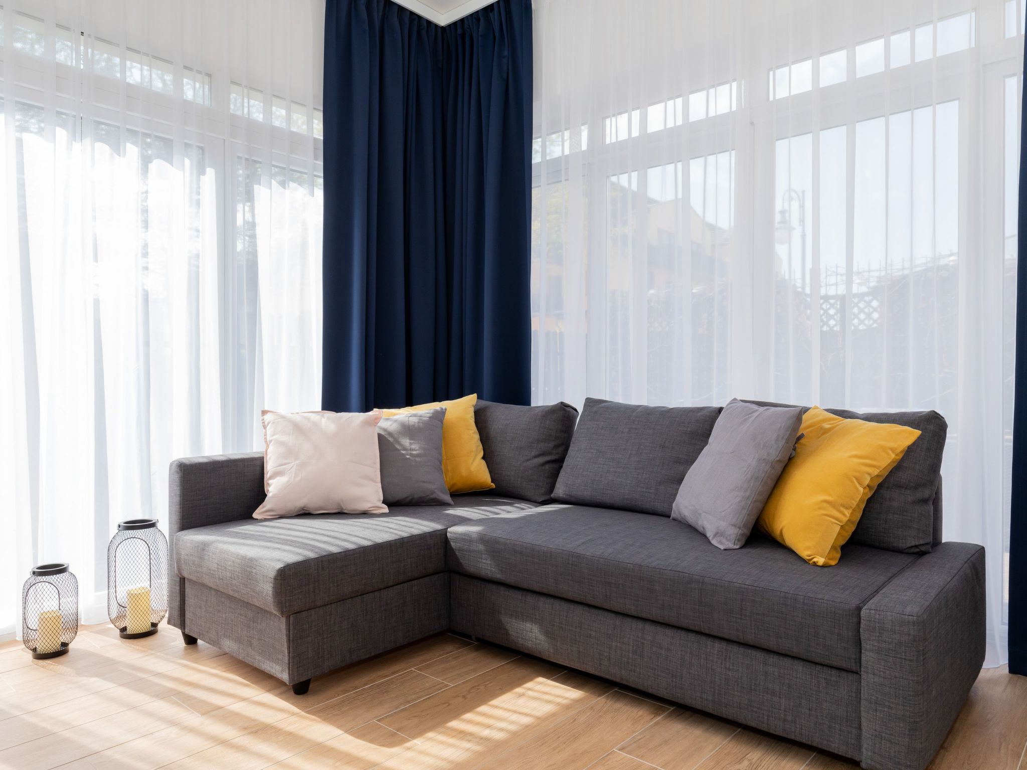 "Marine" mit gemeinschaftlichem Pool-Image-tags.info