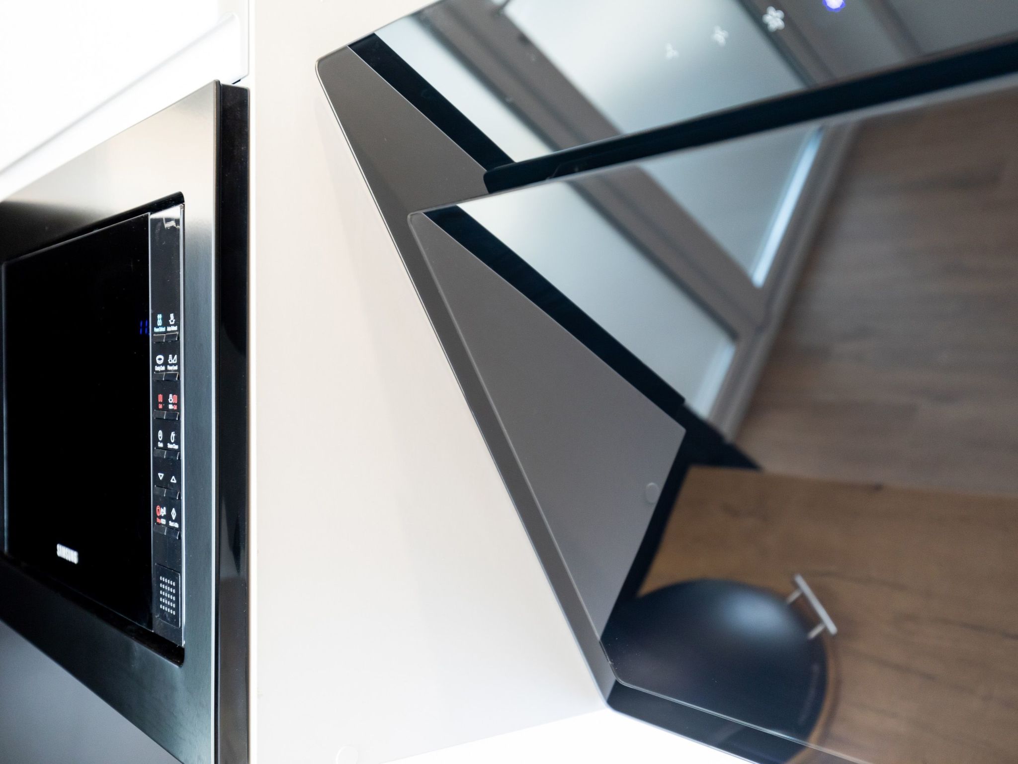 "Marine" mit gemeinschaftlichem Pool-Image-tags.info