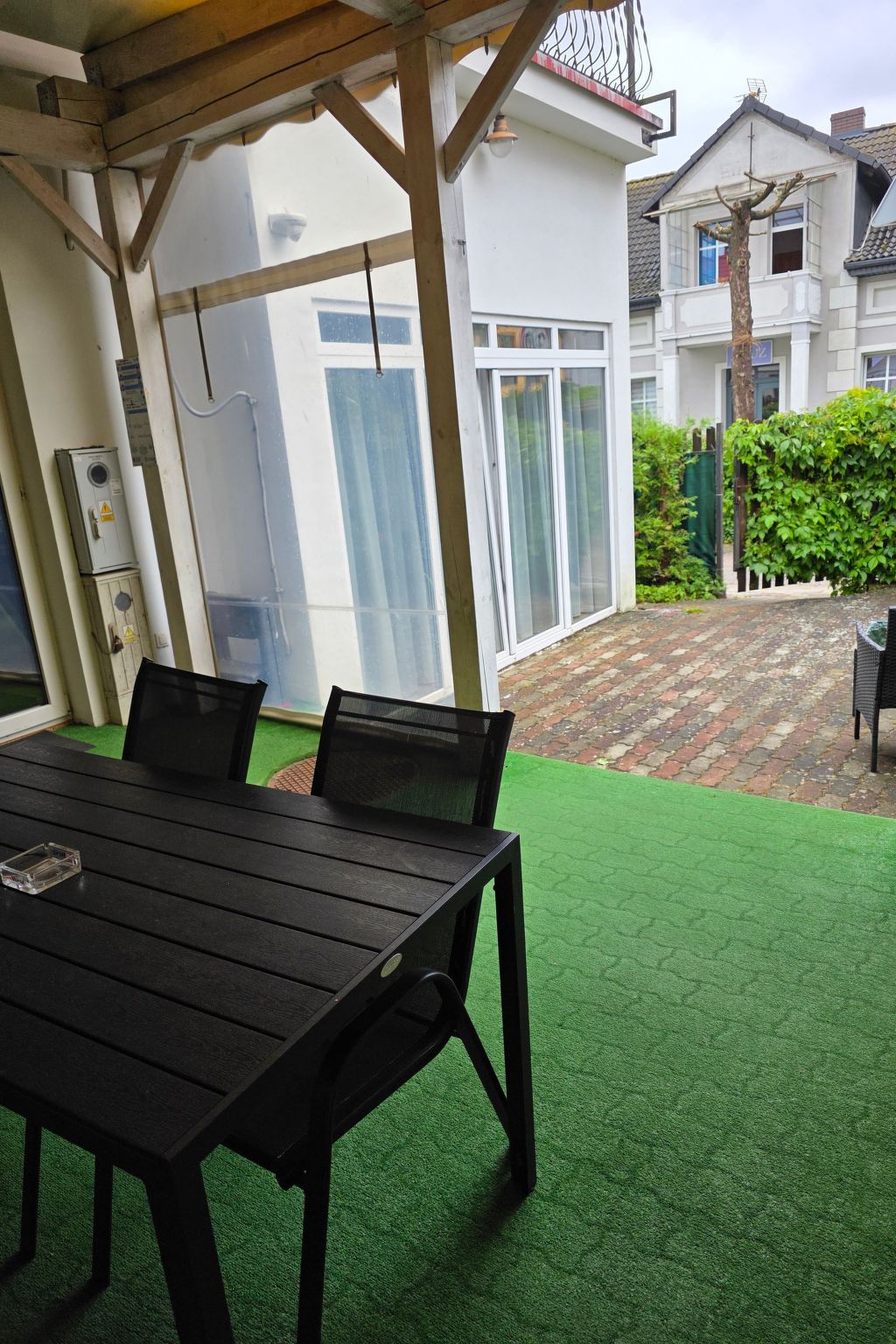 "Marine" mit gemeinschaftlichem Pool-Image-tags.info